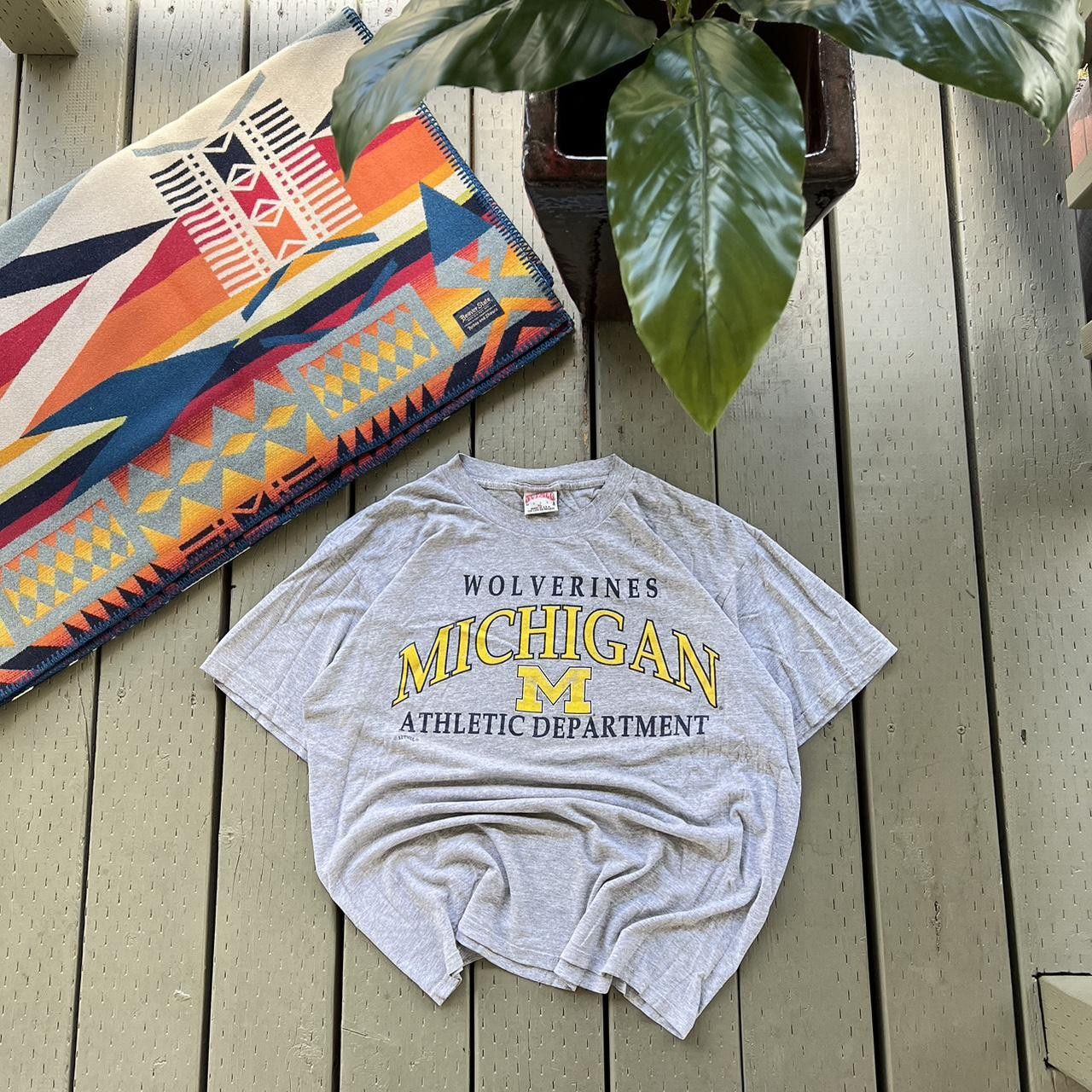 Nutmeg × Vintage Vintage Wolverines Michigan Shirt Size US XL / EU 56 / 4 - 3 Thumbnail
