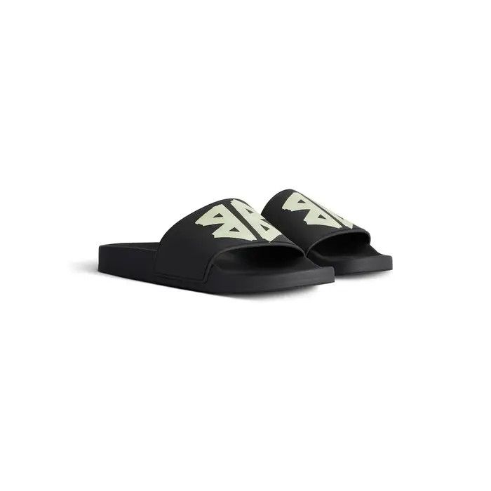 Balenciaga o1w1db10526 Pool Slide Sandals in Black Size US 12 / IT 42 - 2 Thumbnail