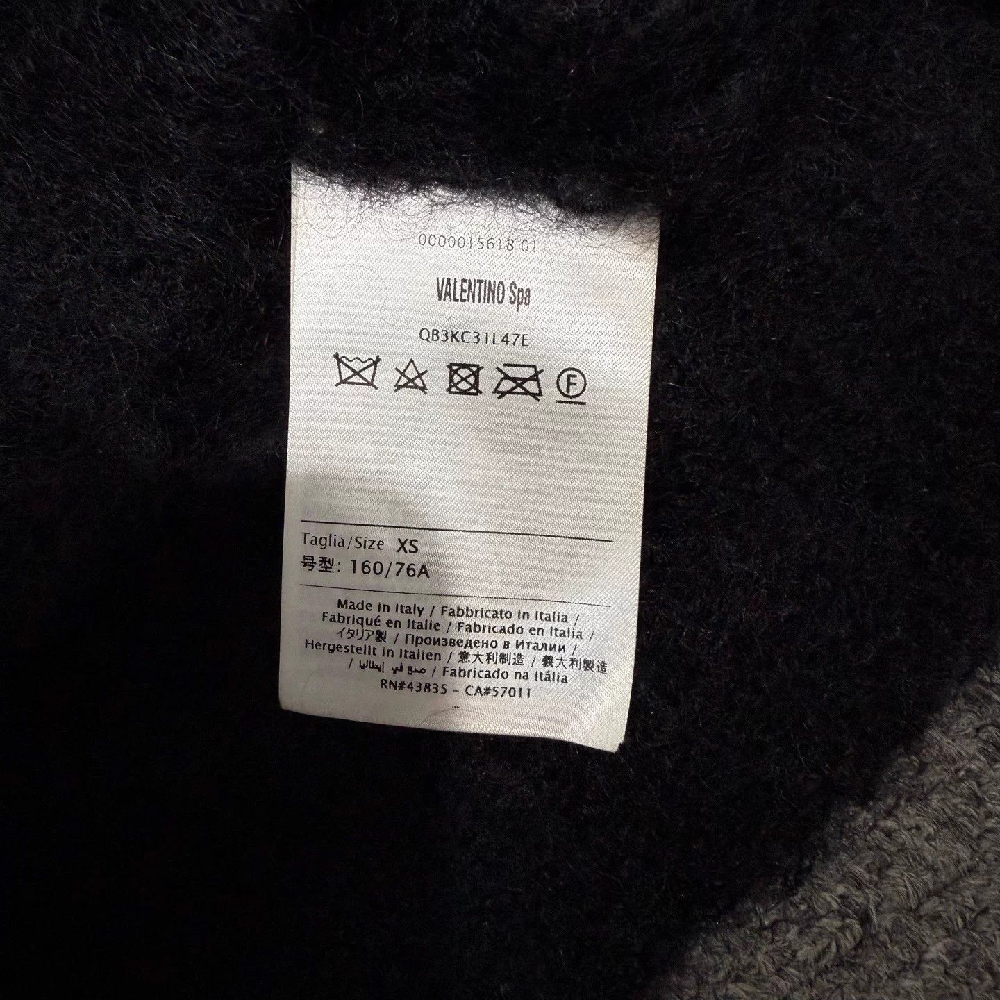 Valentino Valentino black lace mohair long sleeve XS 99 new Size XS / US 0-2 / IT 36-38 - 4 Thumbnail
