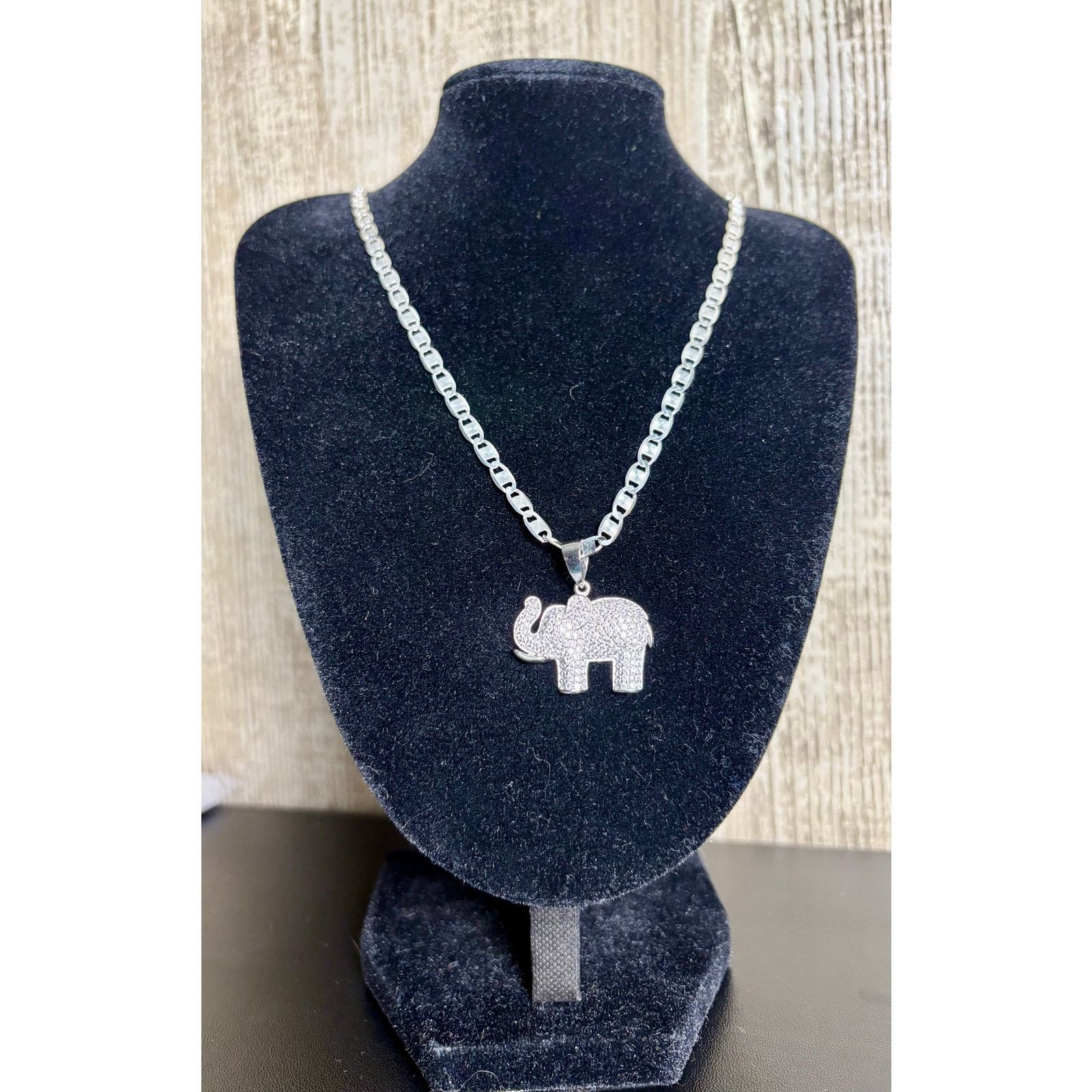 Jewelry 1ct Moissanite Elephant,19" Chain,925 Silver &Bonus Bracelet Size ONE SIZE - 2 Thumbnail