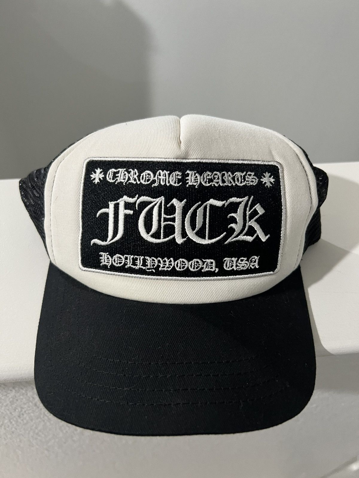 Chrome Hearts Chrome Hearts “Fuck” Trucker - White Size ONE SIZE - 1 Thumbnail