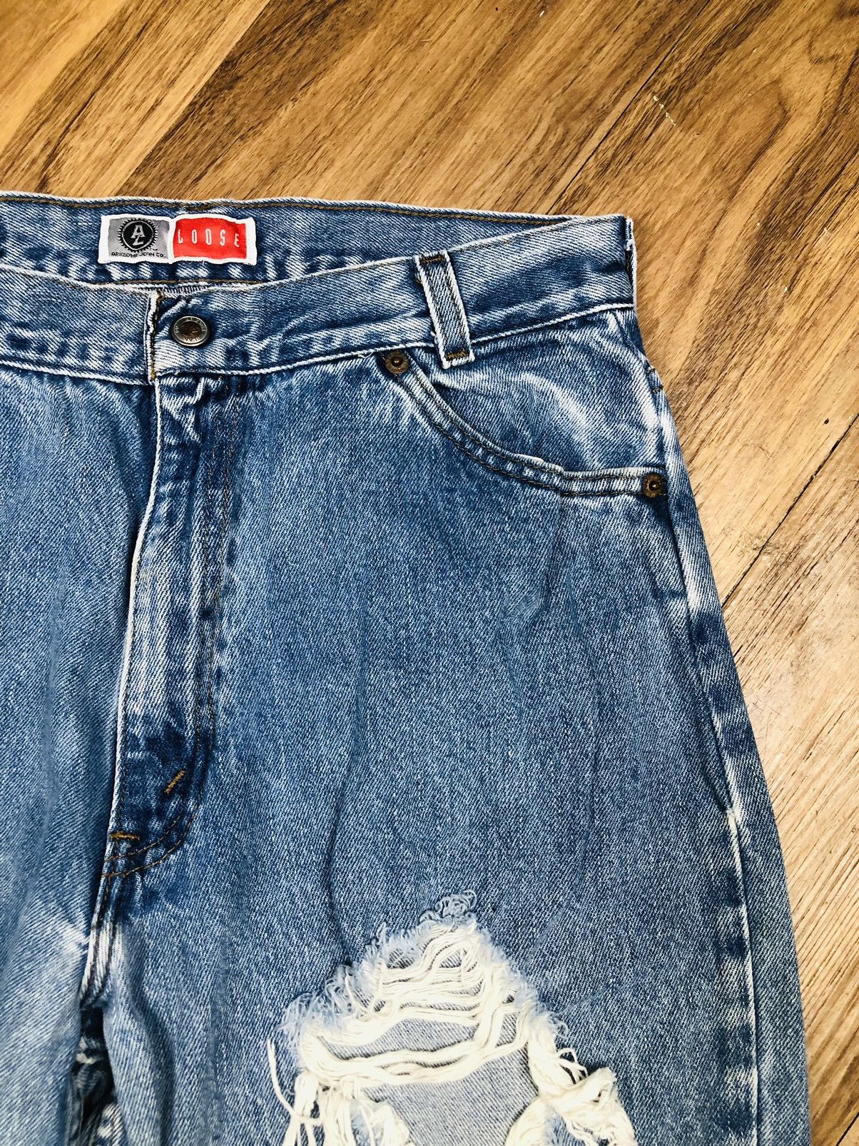 Arizona Jean Co. Arizona Jean Co. Torn Design (36) Size US 28 / EU 44 - 6 Thumbnail