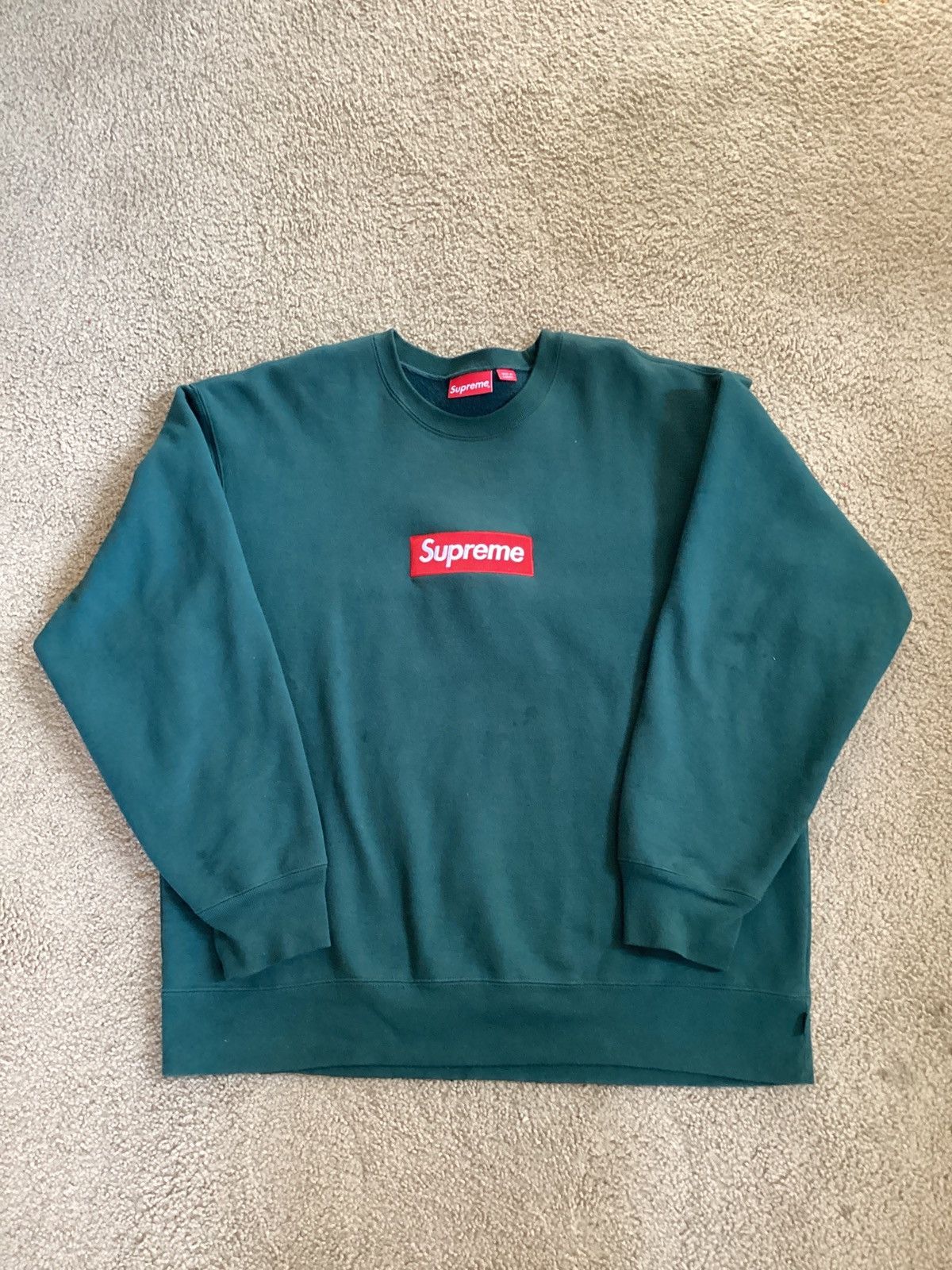 image of Supreme Box Logo Crewneck Fw22 in Forest Green, Men's (Size XL)