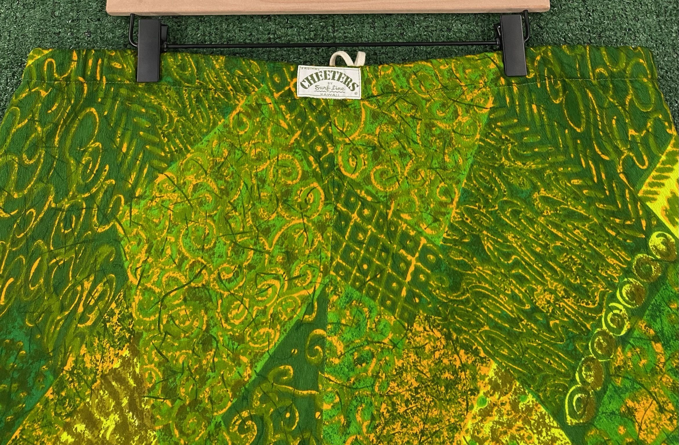Vintage 90’s Cheeters Surf Line Hawaii Green Patterned Shorts Large Size US 36 / EU 52 - 6 Thumbnail