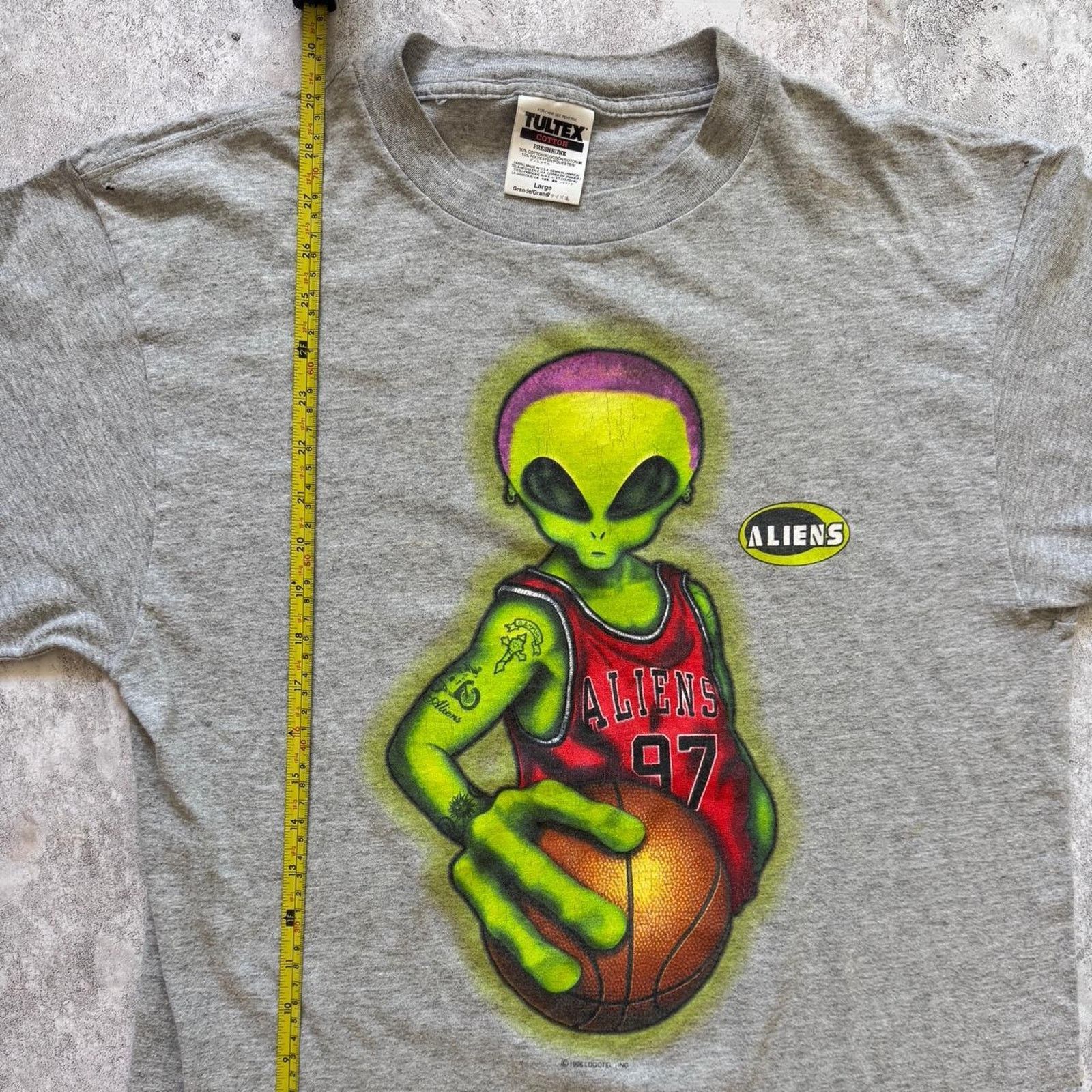 Tultex Vintage 1996 Dennis Rodman Alien LogoTel T-Shirt Size Large Size US L / EU 52-54 / 3 - 6 Thumbnail