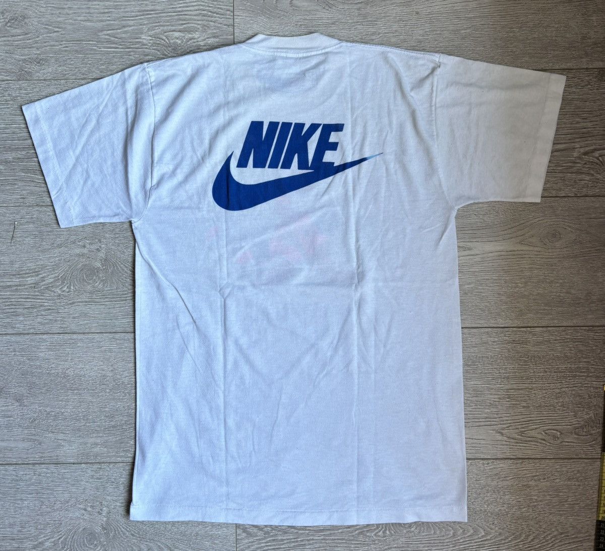 Nike Vintage 90s Nike basketball graphic tee Size US M / EU 48-50 / 2 - 5 Thumbnail
