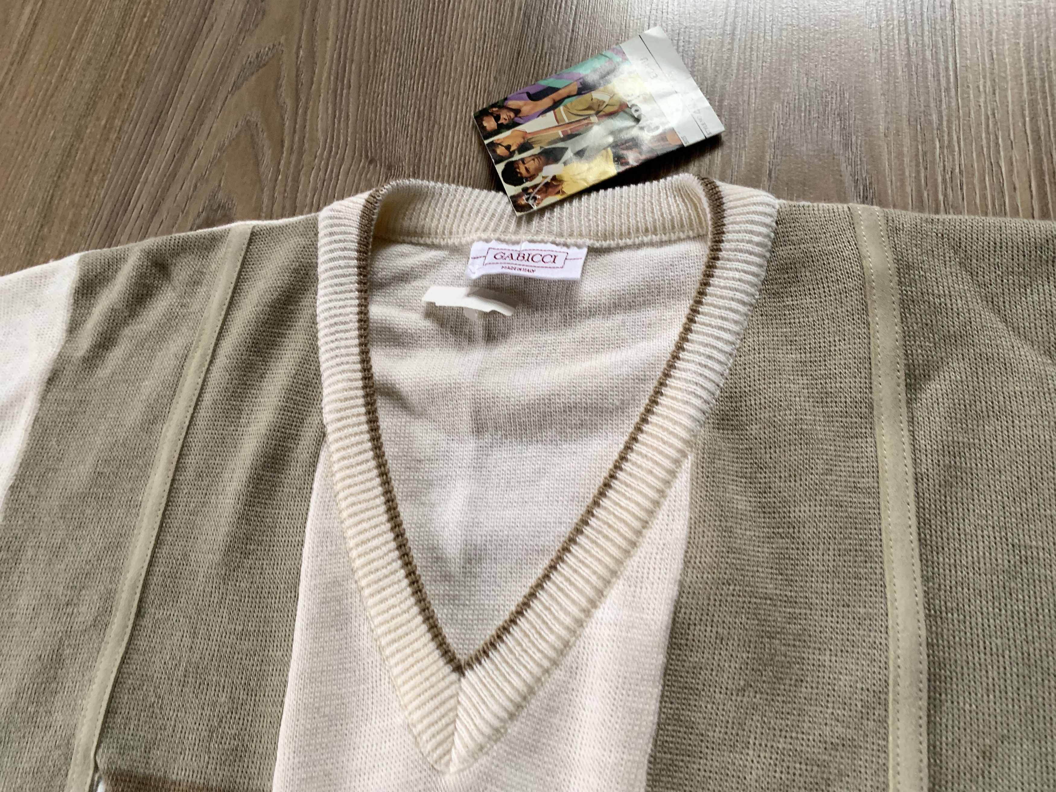 Gabicci × Vintage Vintage Gabicci V-Neck New Italian Knit Sweater Size US L / EU 52-54 / 3 - 5 Thumbnail