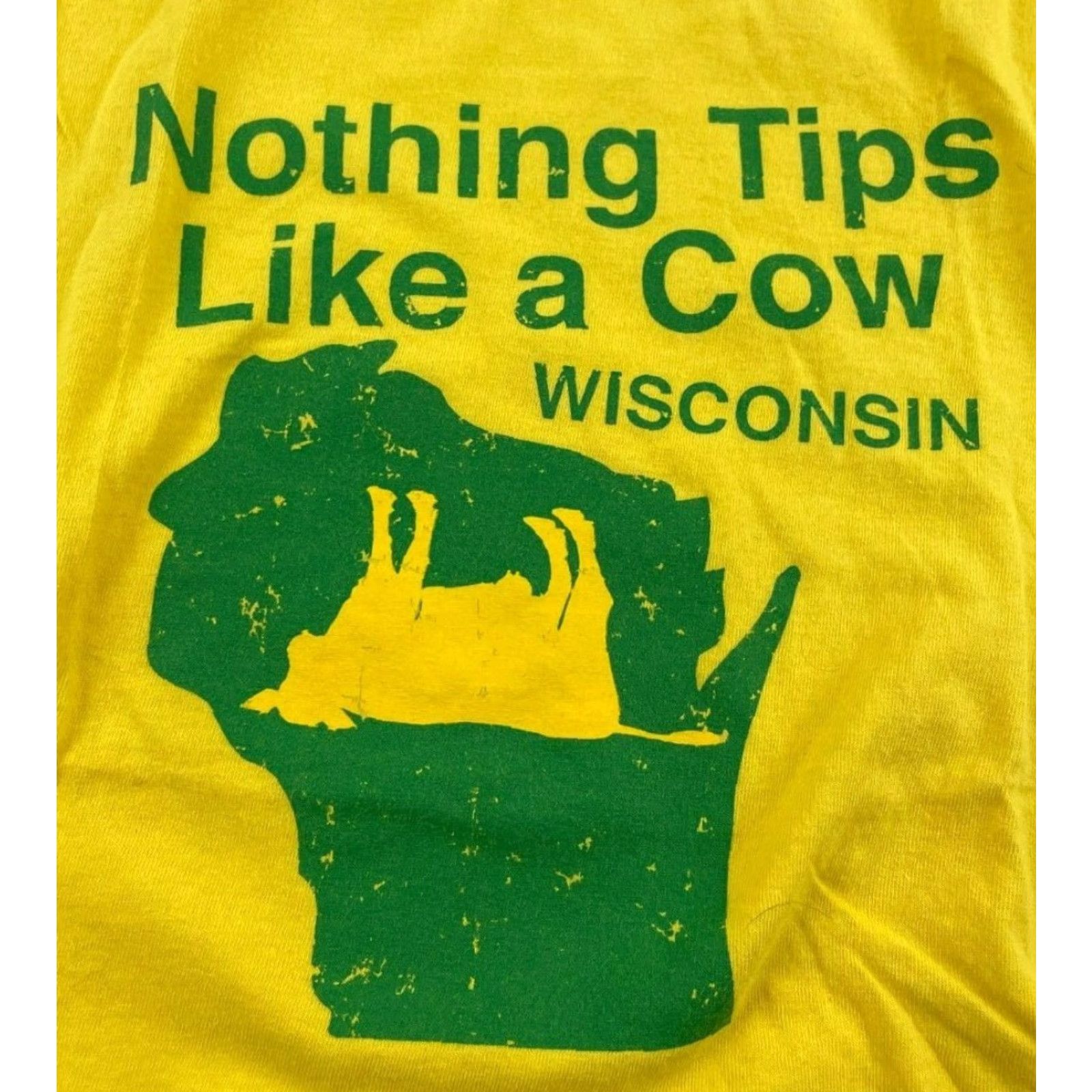 Gildan **Yellow Gildan Men's Large T-Shirt "Nothing Tips Like a Cow"** User: **Large Yellow Gildan Men's T-Shirt "Nothing Tips Like a Cow"** Size US L / EU 52-54 / 3 - 3 Thumbnail