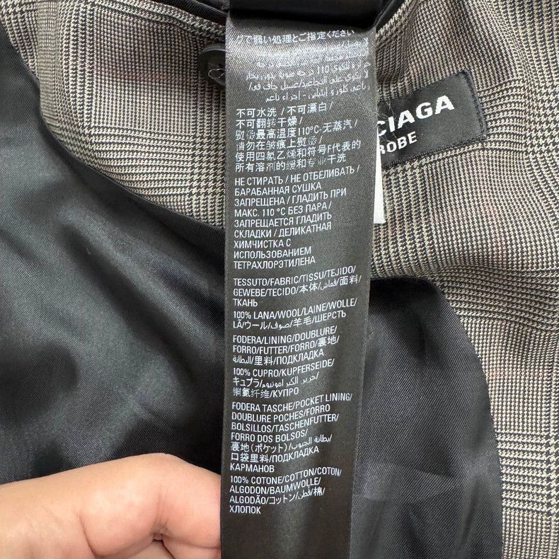 Balenciaga Balenciaga checkered suit jacket Size US L / EU 52-54 / 3 - 4 Thumbnail