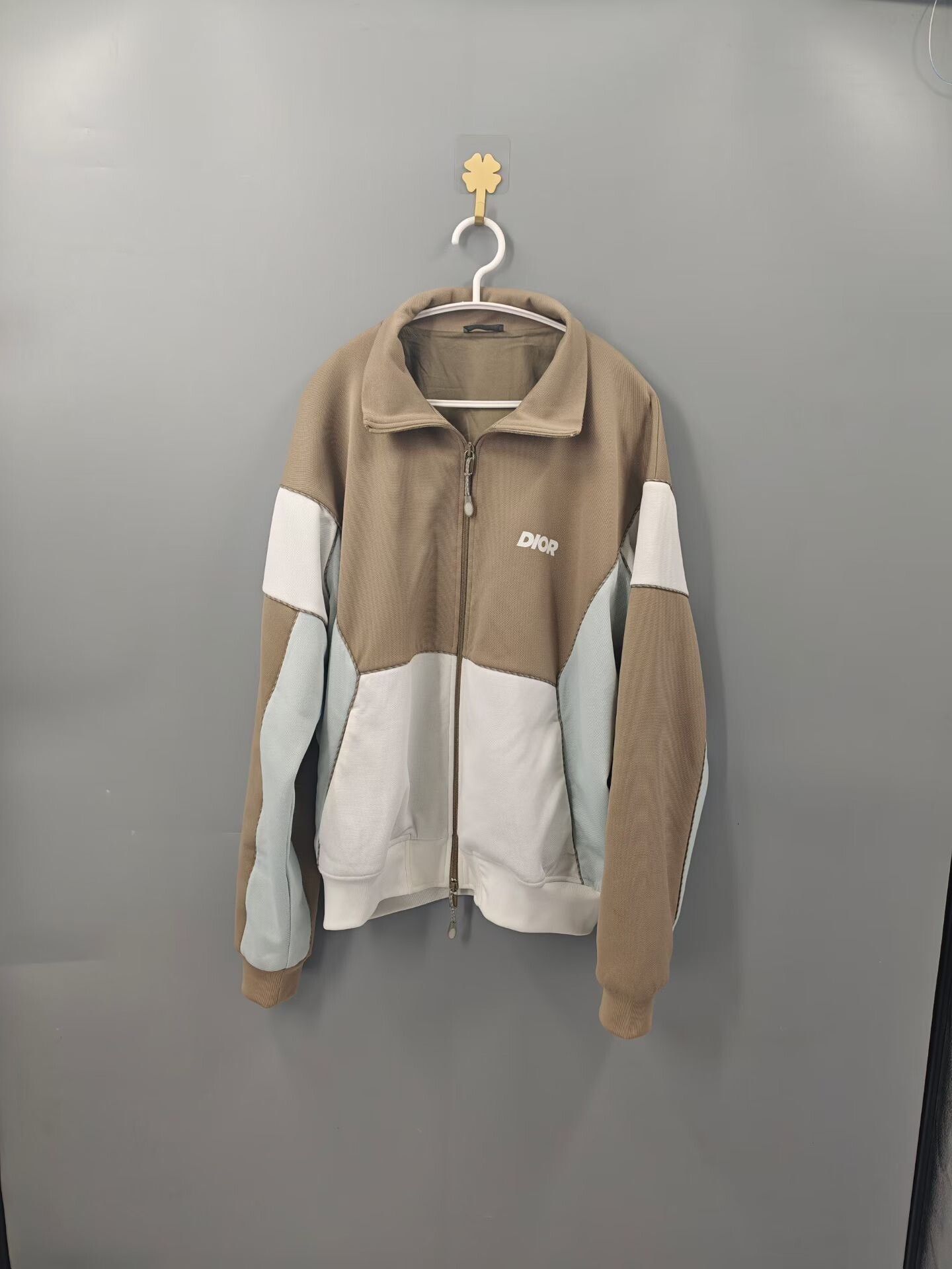 Dior Dior Patchwork Beige Jacket L Women Size L / US 10 / IT 46 - 1 Thumbnail
