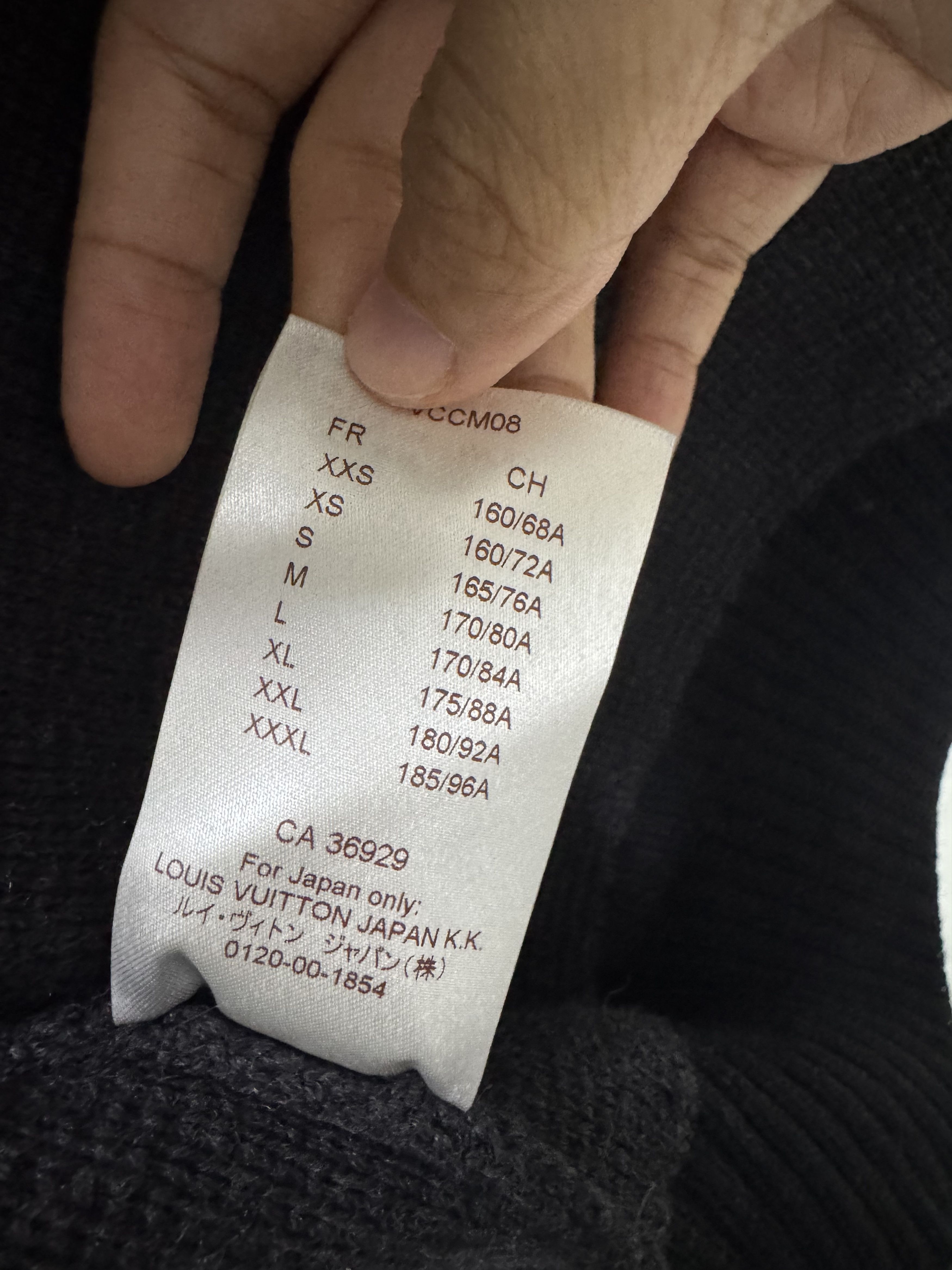 Louis Vuitton Louis Vuitton x Fragment cardigan Size US M / EU 48-50 / 2 - 3 Thumbnail