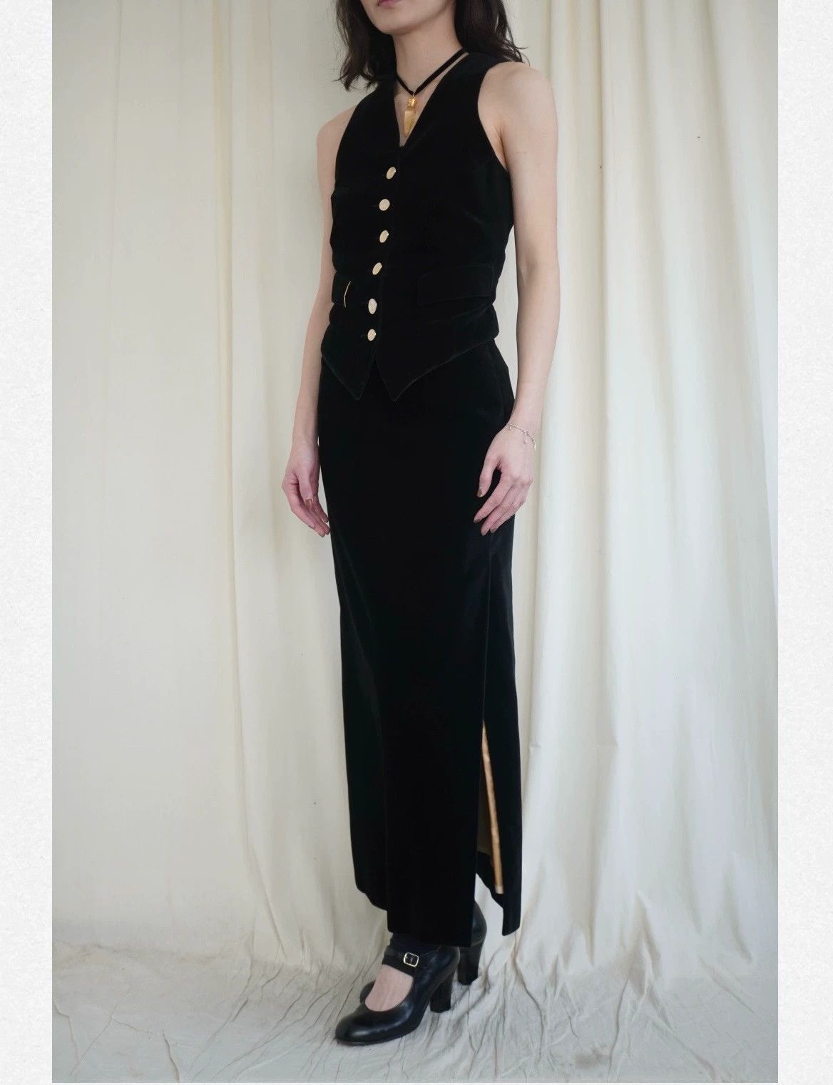 Vivienne Westwood Vivienne Westwood 90s Rare Gold Button Velvet Suit Size XS / US 0-2 / IT 36-38 - 1 Thumbnail