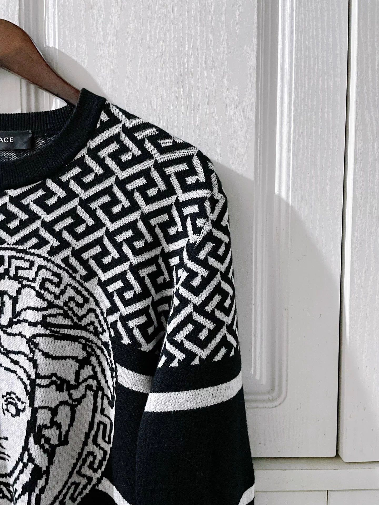 Versace Versace Limited Wool Knit Milan Runway Sweater Size US M / EU 48-50 / 2 - 4 Thumbnail