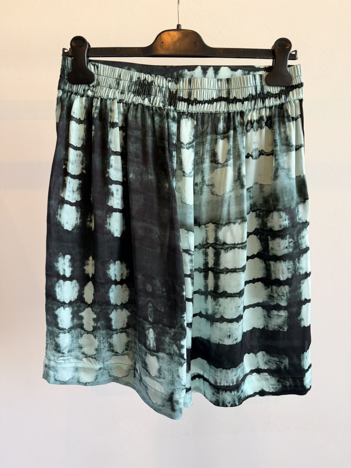 Other DELOS Printed Shorts Turquoise Shibori Tie Dye Size M Size US 31 - 5 Thumbnail