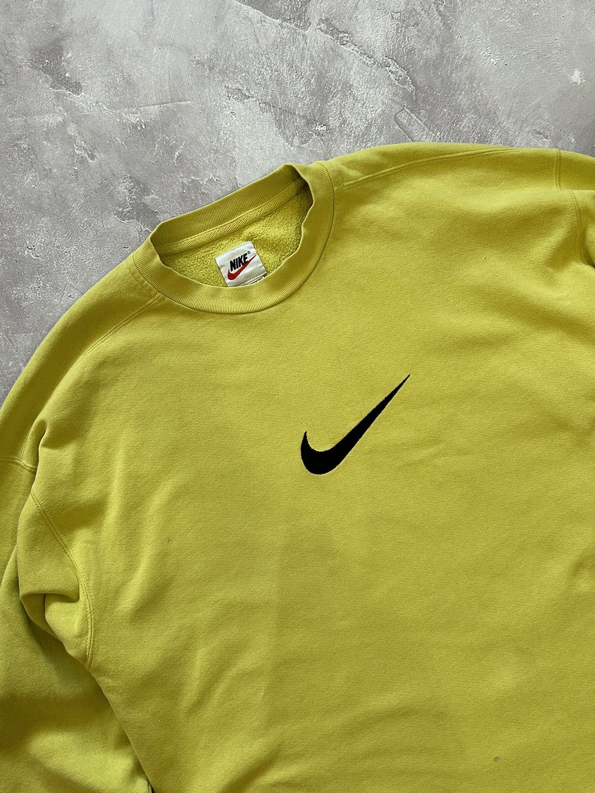 Nike × Vintage Vintage Nike Embroided Swoosh Logo Size XL 90s y2k Size US XL / EU 56 / 4 - 2 Thumbnail