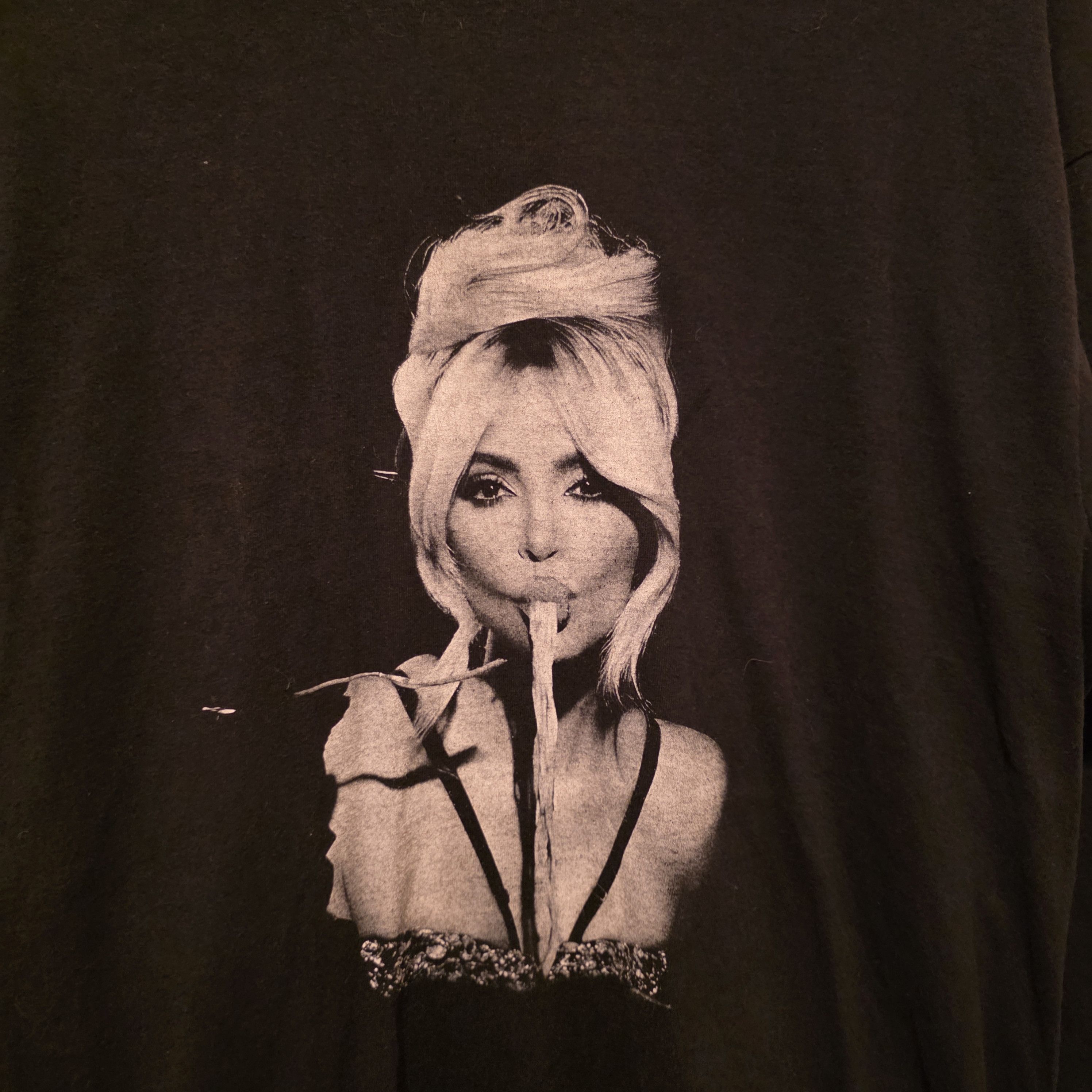 Kim Kardashian kim k ls tee sz m Size US M / EU 48-50 / 2 - 4 Thumbnail
