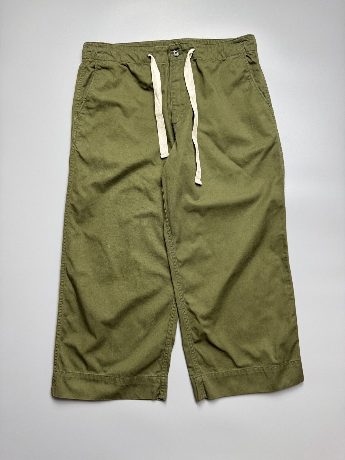 Beams Japan Beams Japan - Army Green Cropped Chino Wide Pants Size US 32 / EU 48 - 1 Thumbnail