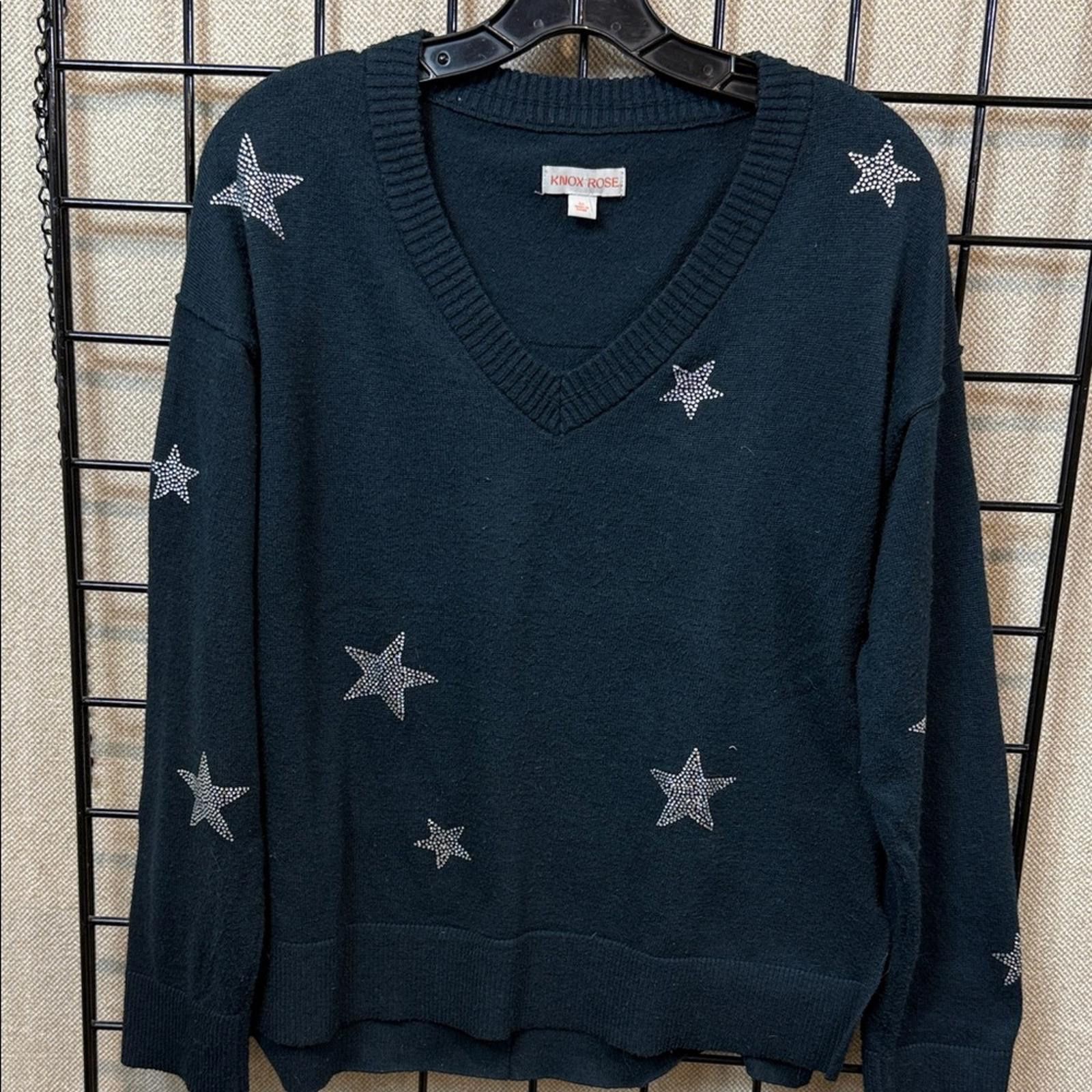 Other Brandy Melville Dark Teal V-Neck Sweater with Silver Stars Size M / US 6-8 / IT 42-44 - 1 Thumbnail