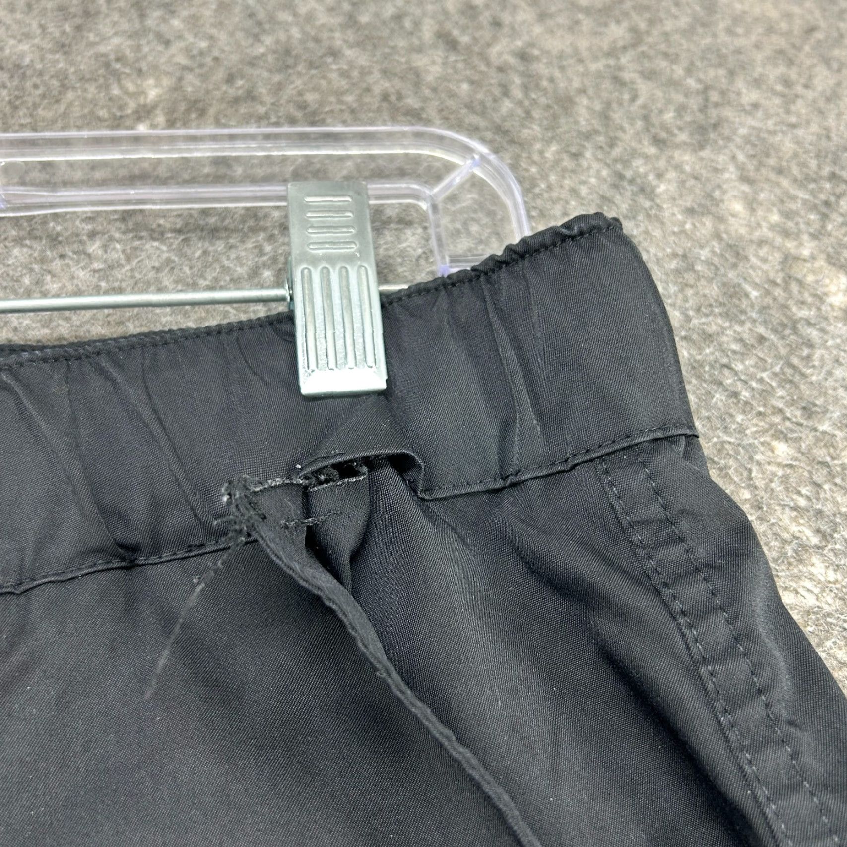 Vintage Ninth Hall Mens Cargo Pants Regular Large Black Polyester Nylon Cotton Hiking Outdoor Pockets Logo Cargo Pockets 30 Inseam Size US 33 - 2 Thumbnail