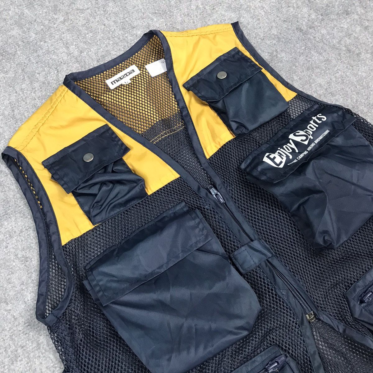 Sports Specialties Mazda Enjoy sports Vest brand Size US L / EU 52-54 / 3 - 5 Thumbnail