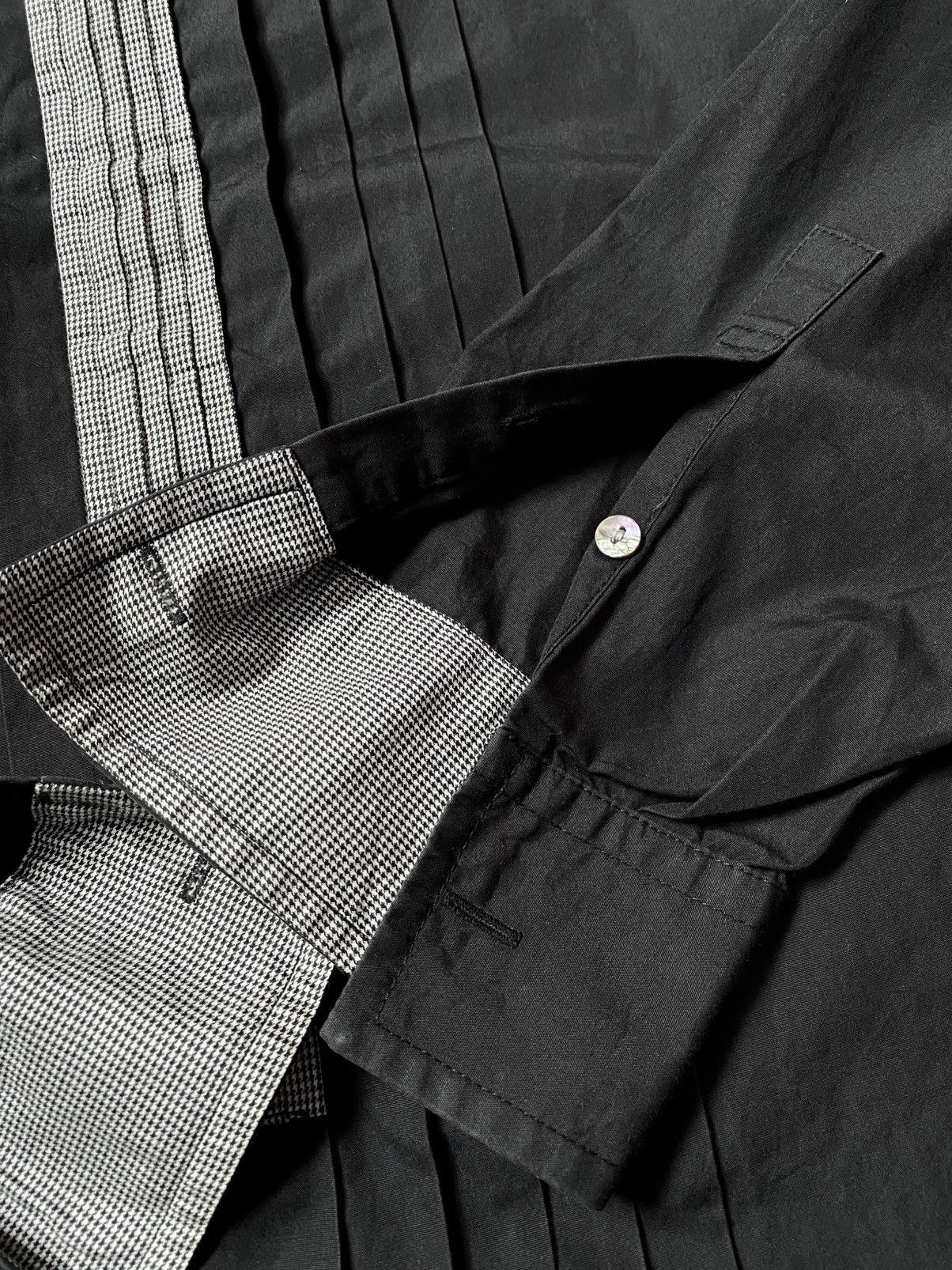 Katharine Hamnett London Vintage Katharine Hamnett London Pleated Shirt Button Size US M / EU 48-50 / 2 - 10 Thumbnail