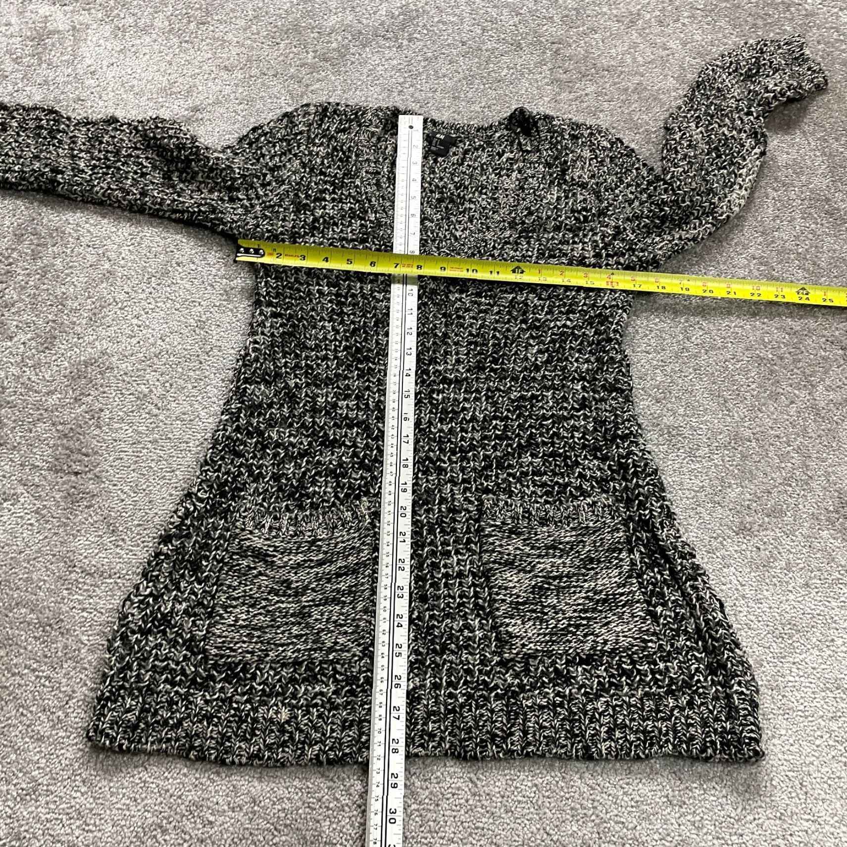 H&M H&M Sweater Dress Women's Small Black Knit V-Neck Pockets Solid Size S / US 4 / IT 40 - 7 Thumbnail