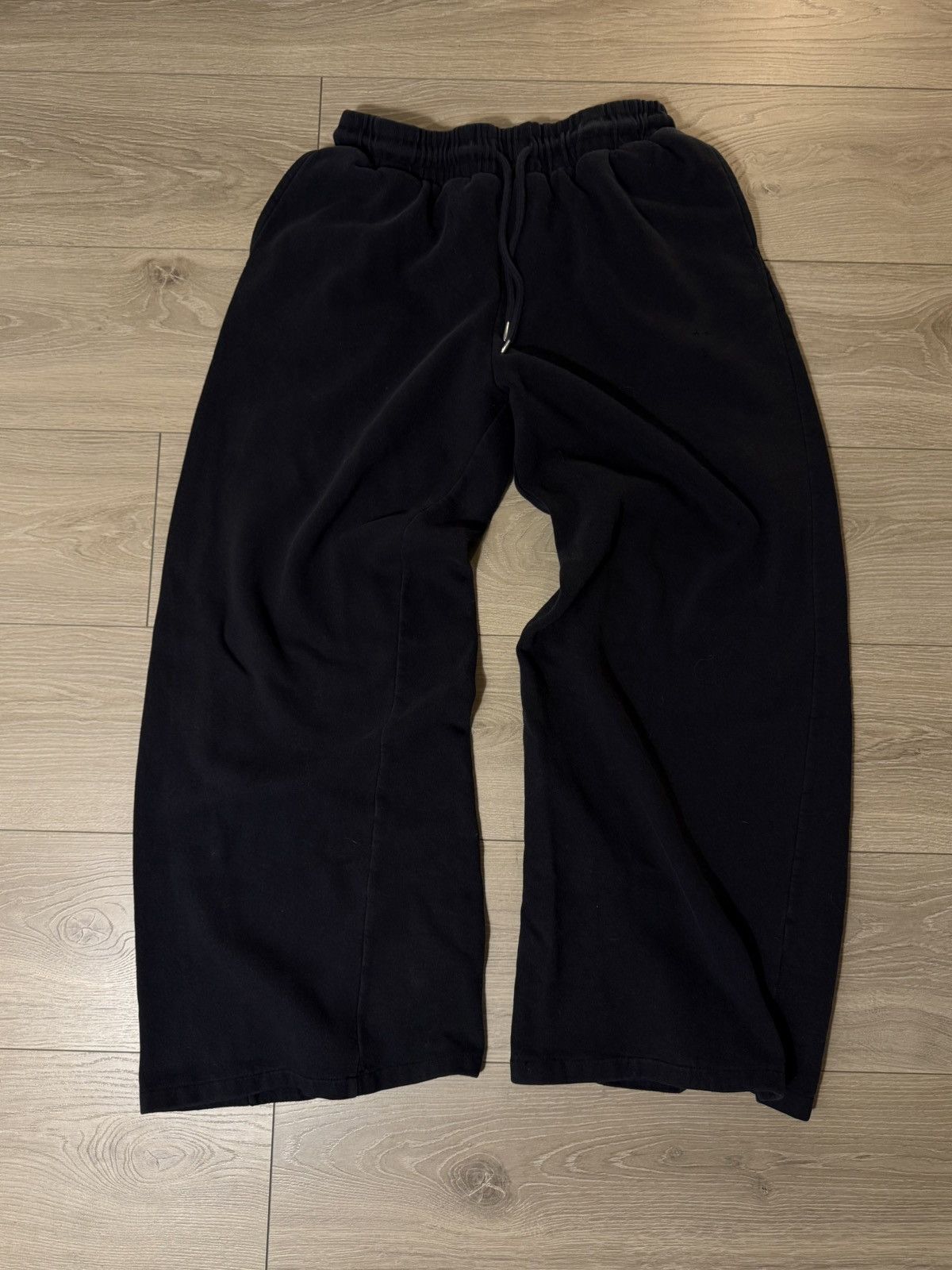 Vintage Vintage Baggy Black Sweatpants Size US 30 / EU 46 - 1 Thumbnail