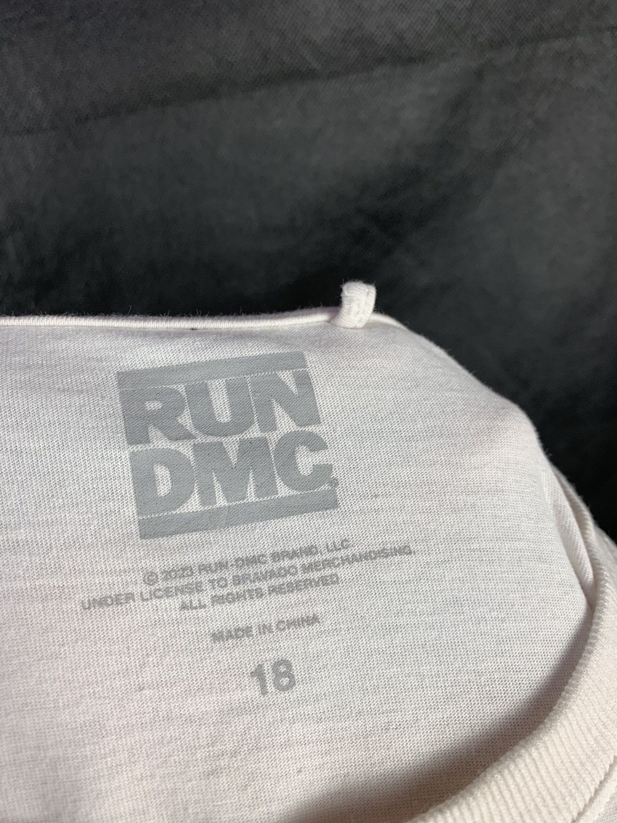 Band Tees Steals! Run DMC Hip Hop Rap Tees Size US L / EU 52-54 / 3 - 5 Thumbnail