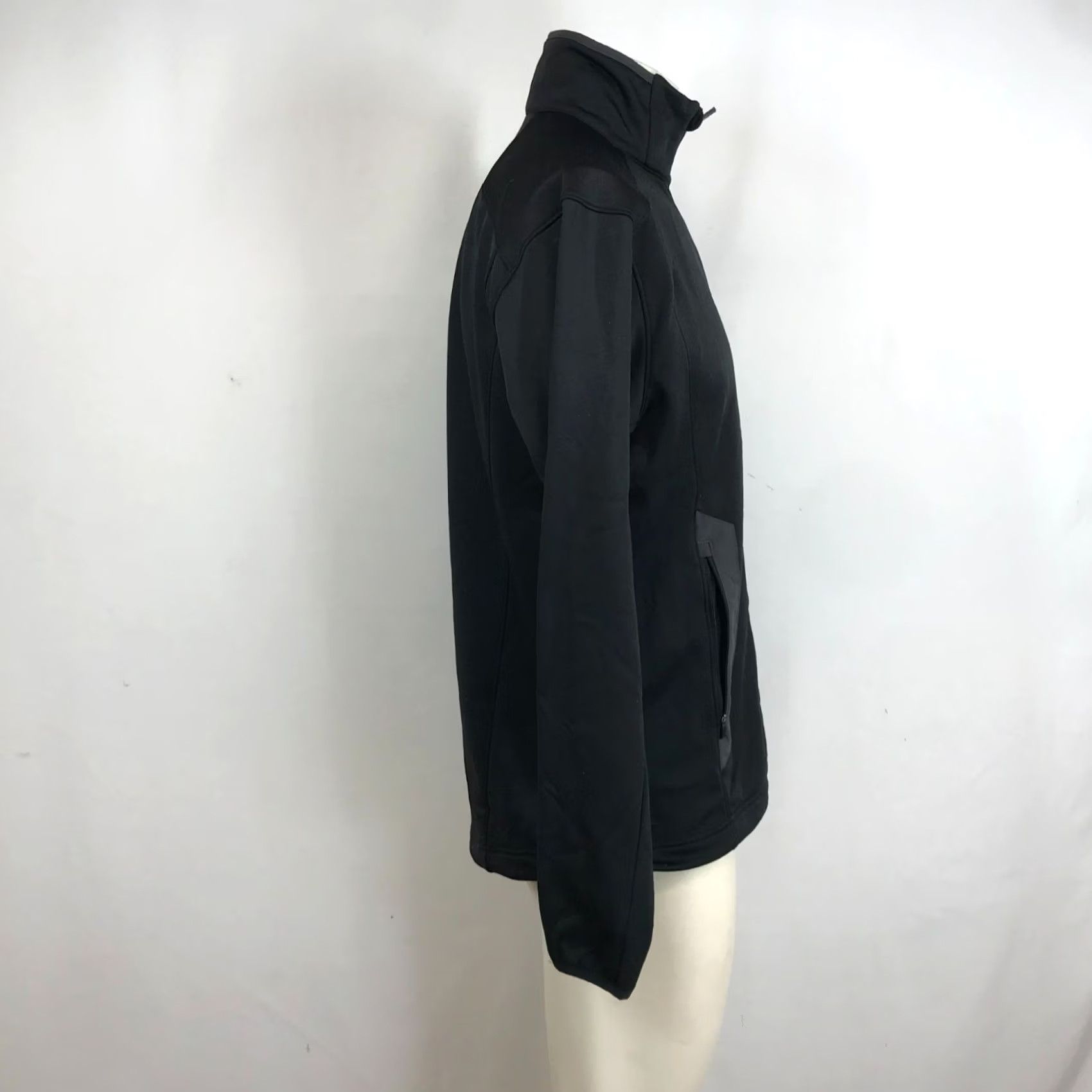 Mountain Hardwear MOUNTAIN HARDWEAR Mens Medium Black Long Sleeve Full Zip Jacket Coat Shirt, Regular Fit, Outdoor, Activewear, 1/4 Zip, Logo, Mountain Hardwear, MV Size US M / EU 48-50 / 2 - 5 Thumbnail
