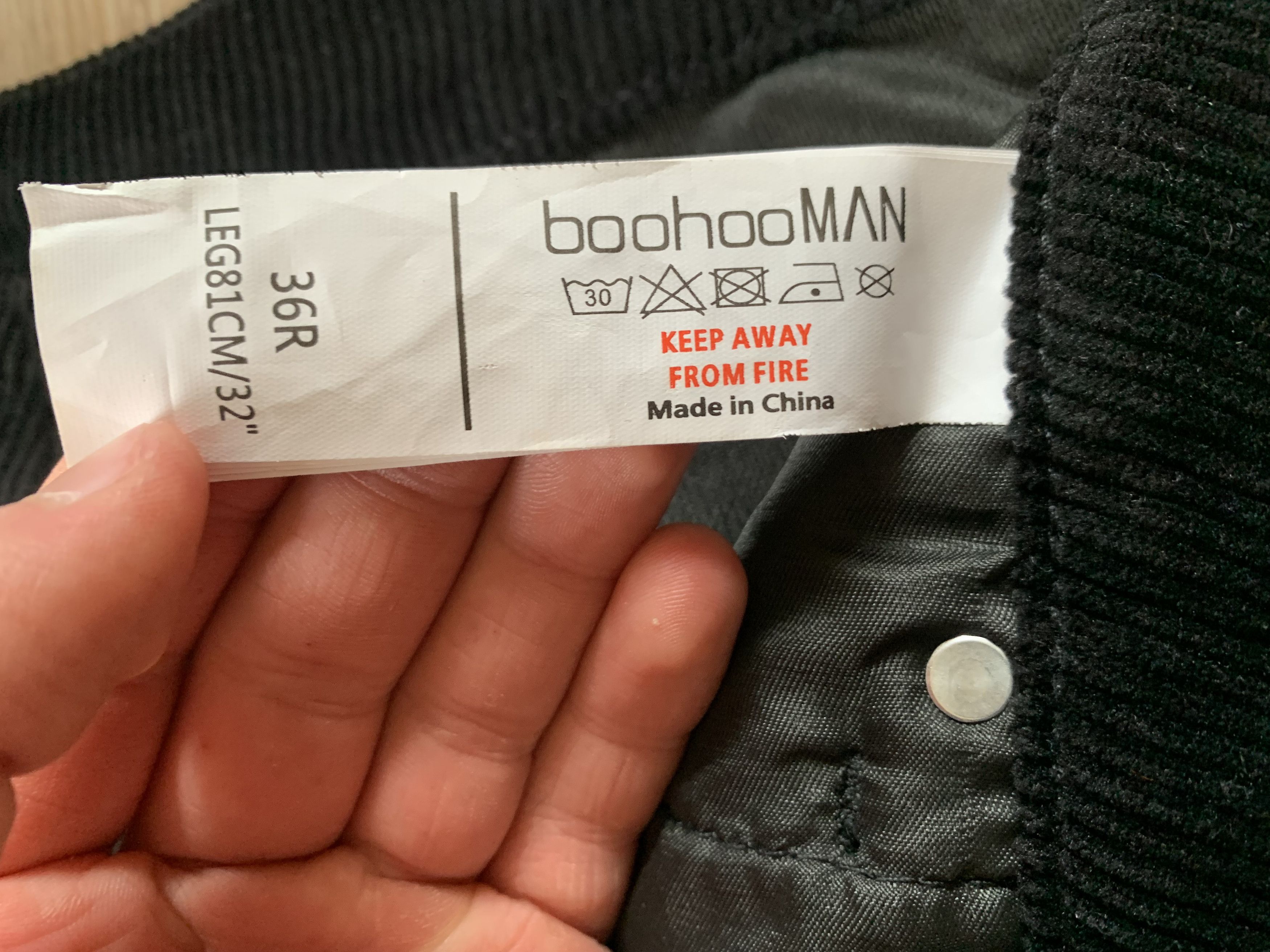 Boohoo × Vintage BohooMan Velvet Black Button Pants Size US 32 / EU 48 - 7 Thumbnail