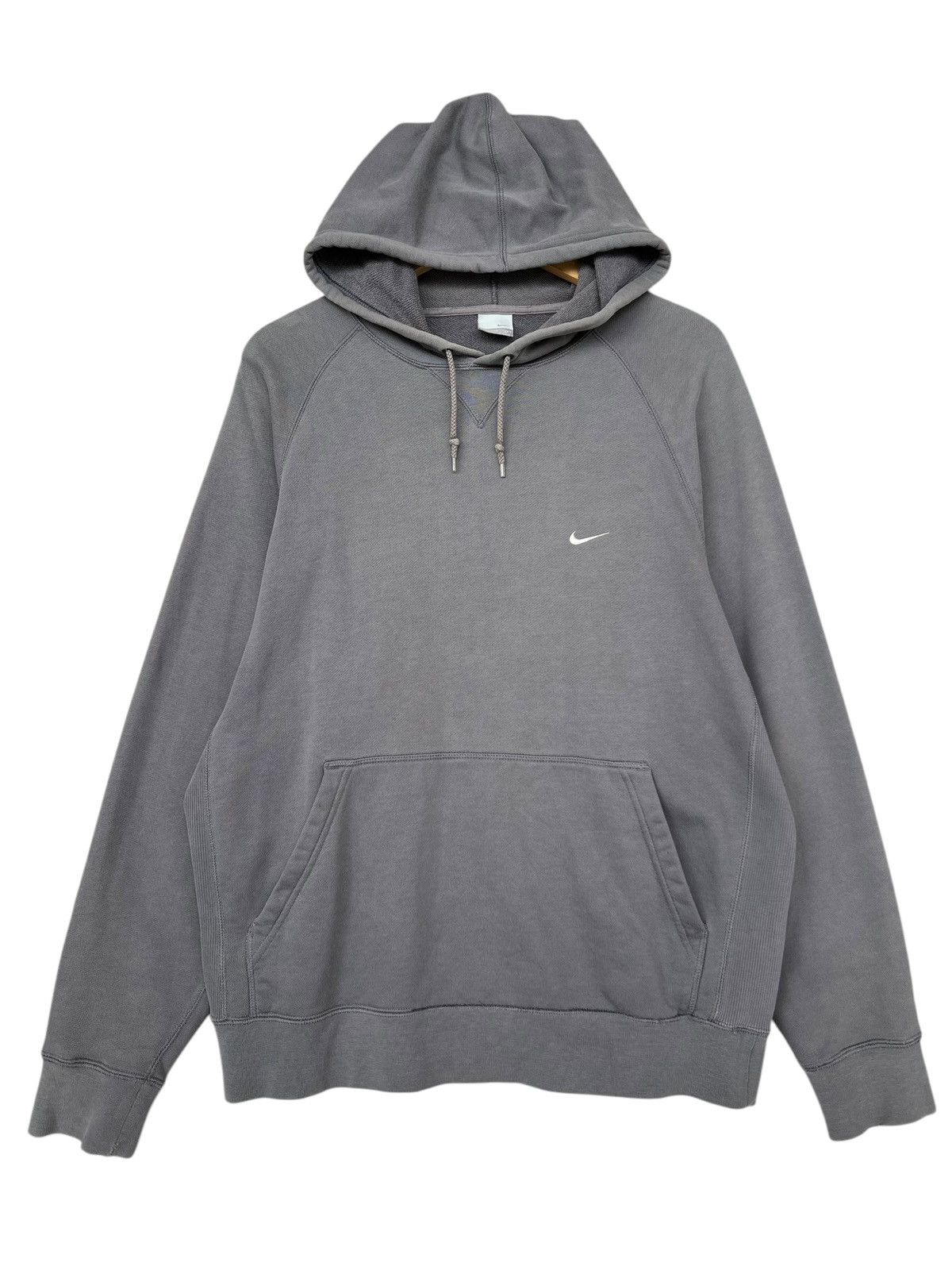 Nike Vintage 2000s Nike Small Swoosh Hoodie Size US L / EU 52-54 / 3 - 2 Thumbnail