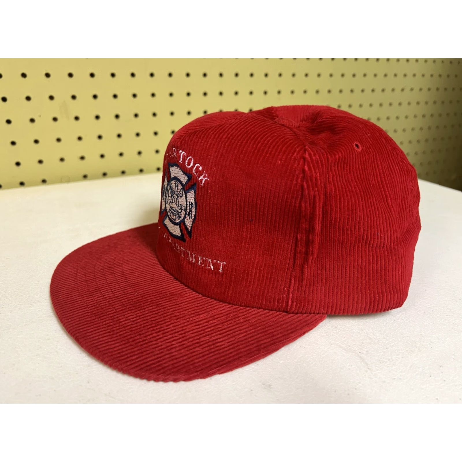 Vintage VINTAGE Woodstock Fire Department Red Corduroy SnapBack Cap Hat Vermont VT Men Adjustable Red Corduroy Baseball Cap WV Size ONE SIZE - 4 Thumbnail
