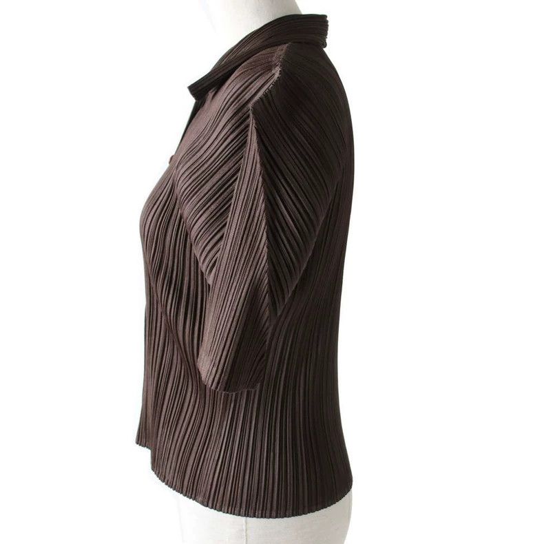 Issey Miyake Issey Miyake size:3 Brown pleated short-sleeved cardigan Size L / US 10 / IT 46 - 2 Thumbnail