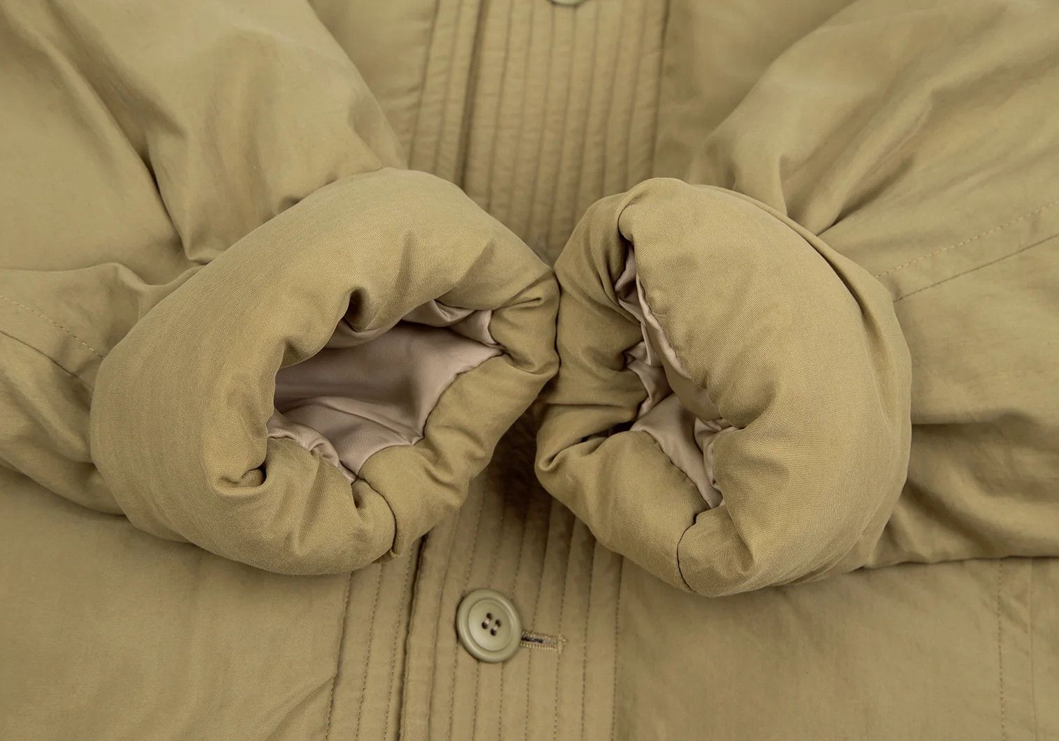 Issey Miyake Nylon Down Jacket in Beige, Size M Size US M / EU 48-50 / 2 - 8 Thumbnail