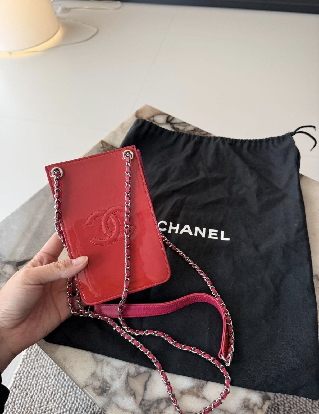 Chanel CHANEL Electric Pink Patent Leather Chain Phone Bag J36 Size ONE SIZE - 1 Thumbnail