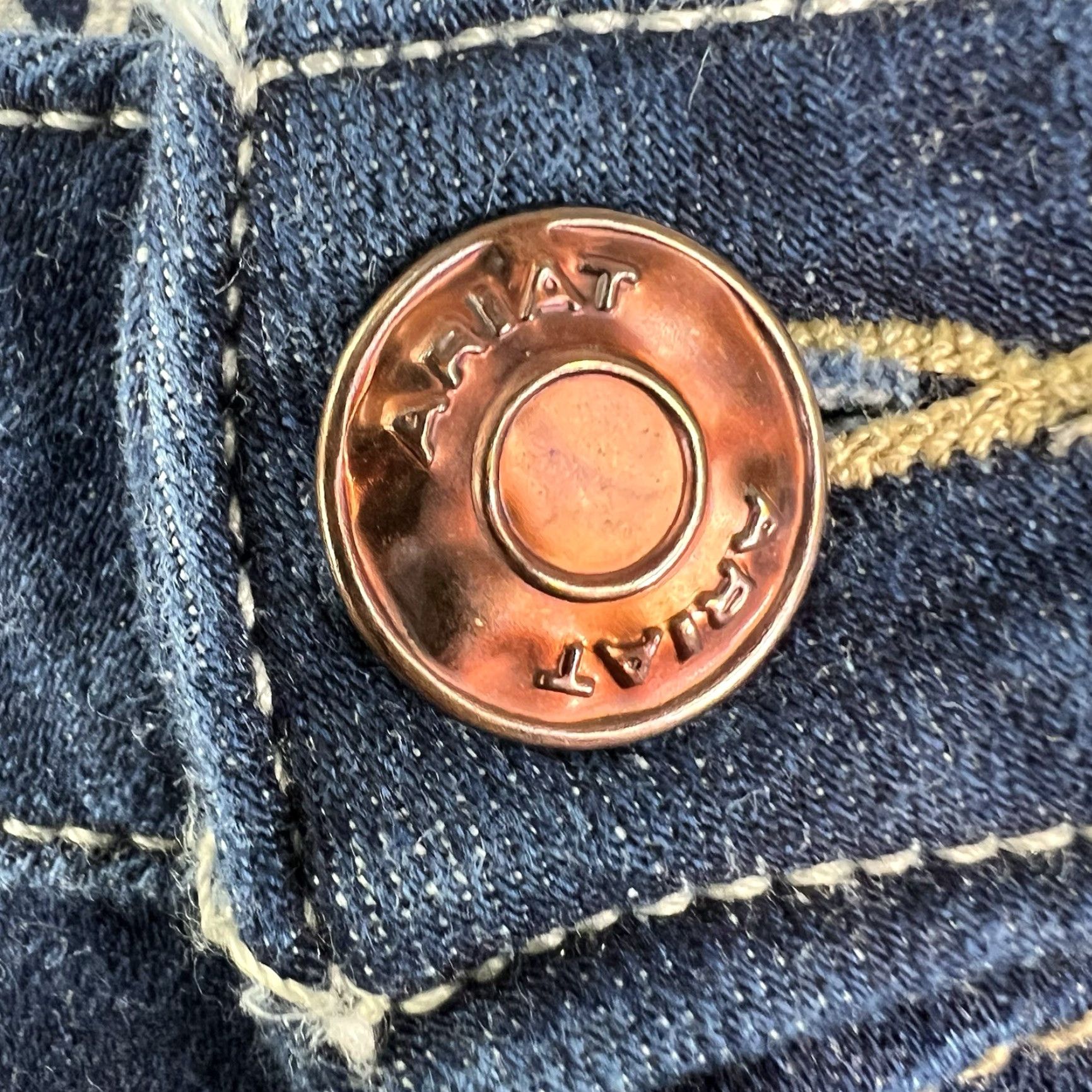 Ariat VINTAGE? No. Ariat Katie Flare Jeans Denim Women’s Size 32 L Blue 32 Inseam Dark Wash Embroidered Logo Western Cowboy 90s Style Womens Size 24" / US 00 / IT 34 - 5 Thumbnail
