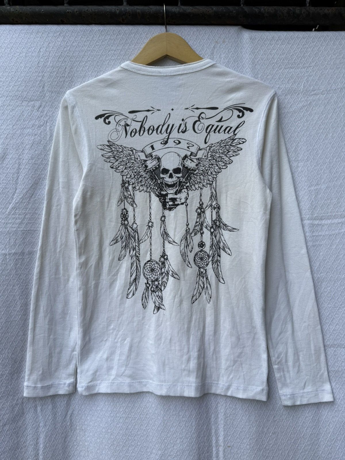 Japanese Brand Kissmark nobody is equal skull ifsixwasnine styled Size US M / EU 48-50 / 2 - 3 Thumbnail