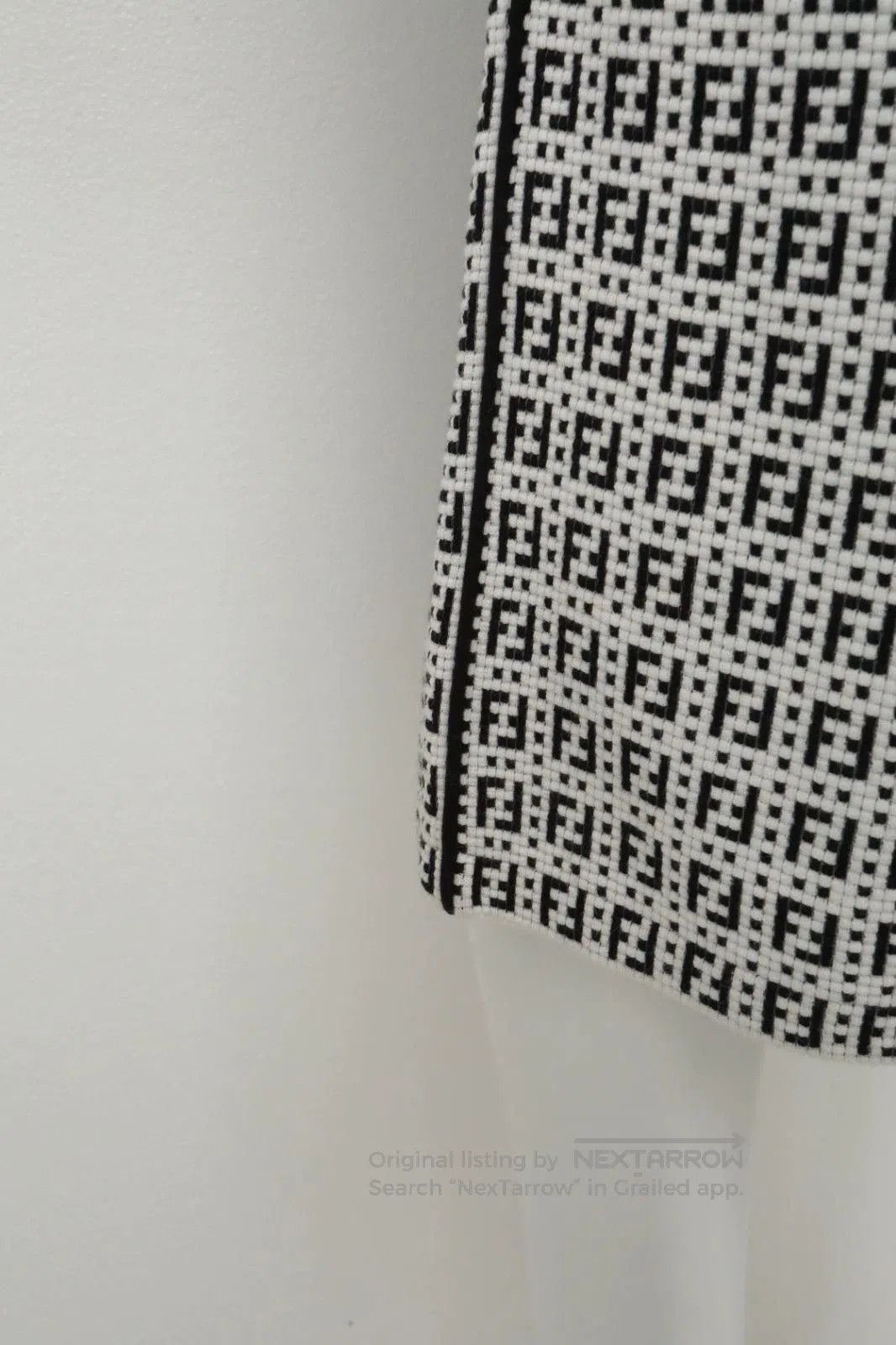 Fendi fendi short-sleeve printed dress. Size US 32 / EU 48 - 8 Thumbnail