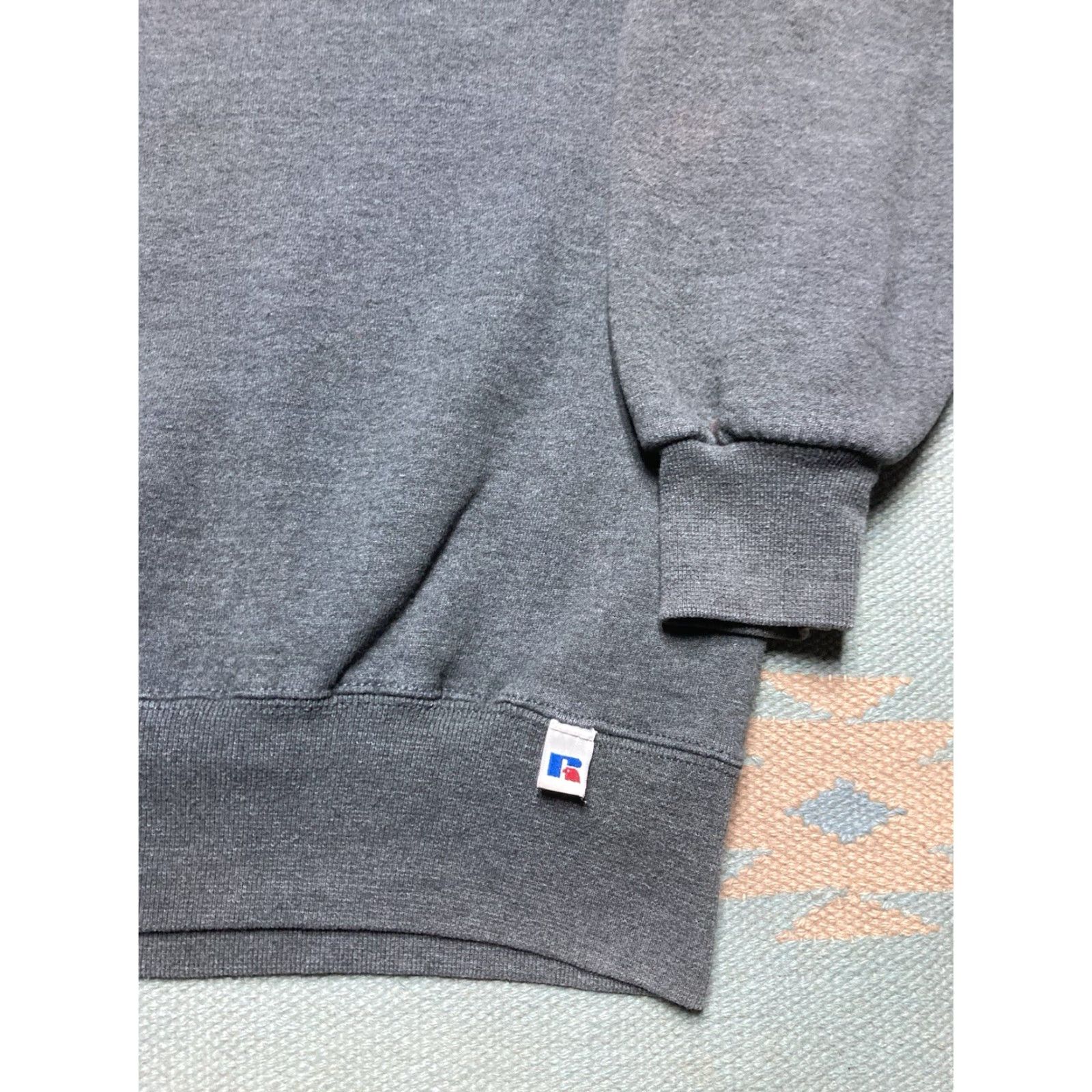 Russell Athletic VINTAGE Russell Athletic Sweatshirt XL Gray 90s Crewneck Men Size US XL / EU 56 / 4 - 2 Thumbnail