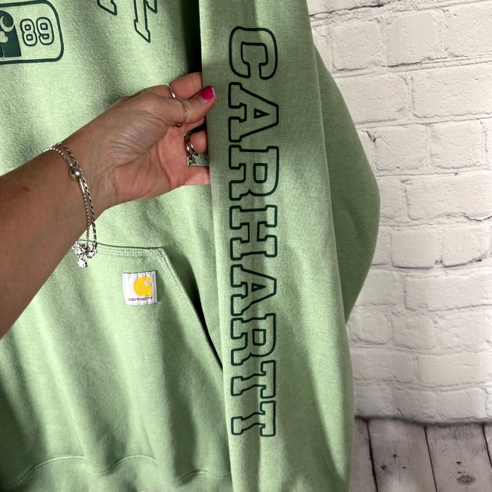Carhartt Carhartt Mens XL Hoodie Green Graphic Logo Sweatshirt TS6220-M 1889 Size US XL / EU 56 / 4 - 4 Thumbnail