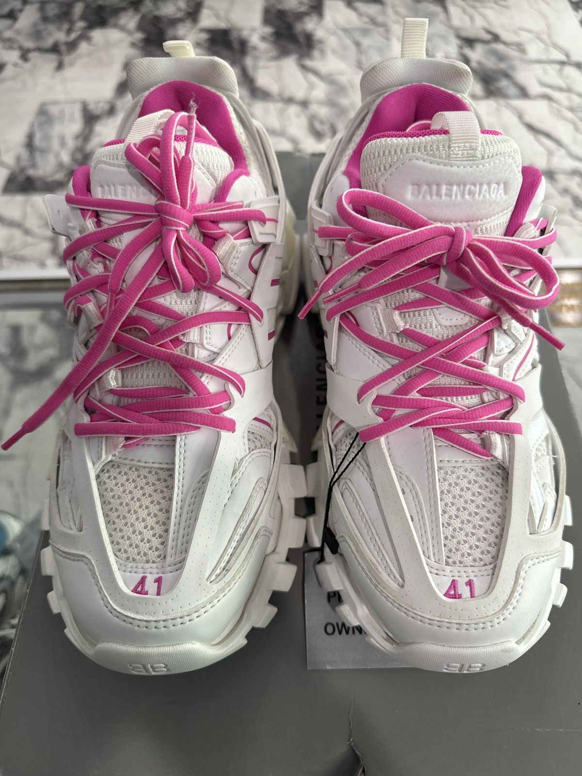 Balenciaga White/Pink Balenciaga Track Runner Size US 8 / EU 41 - 1 Thumbnail