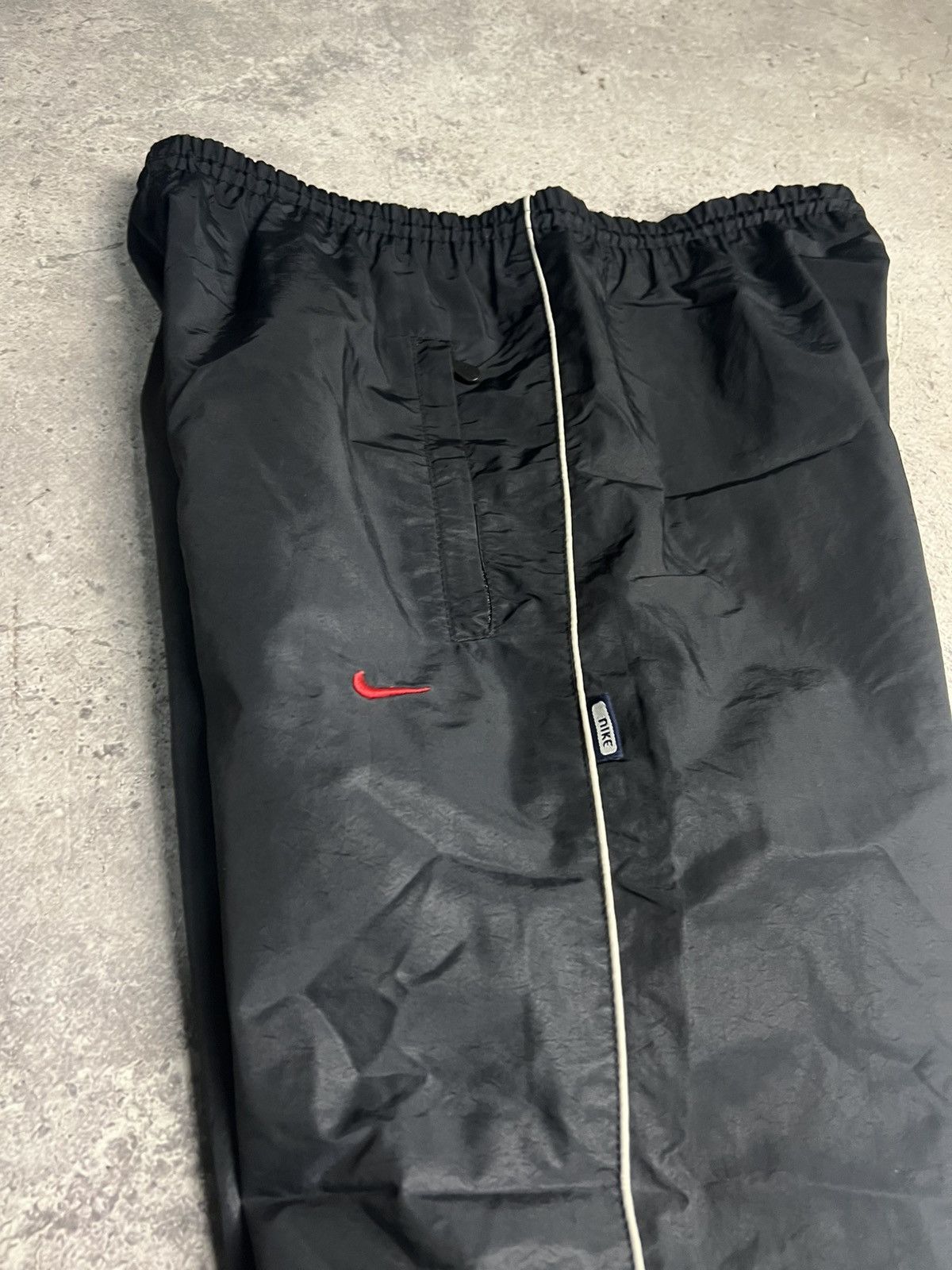 Nike Nike Vintage Track Suit Drill Nylon Mini Swosh Striped Size US S / EU 44-46 / 1 - 15 Thumbnail