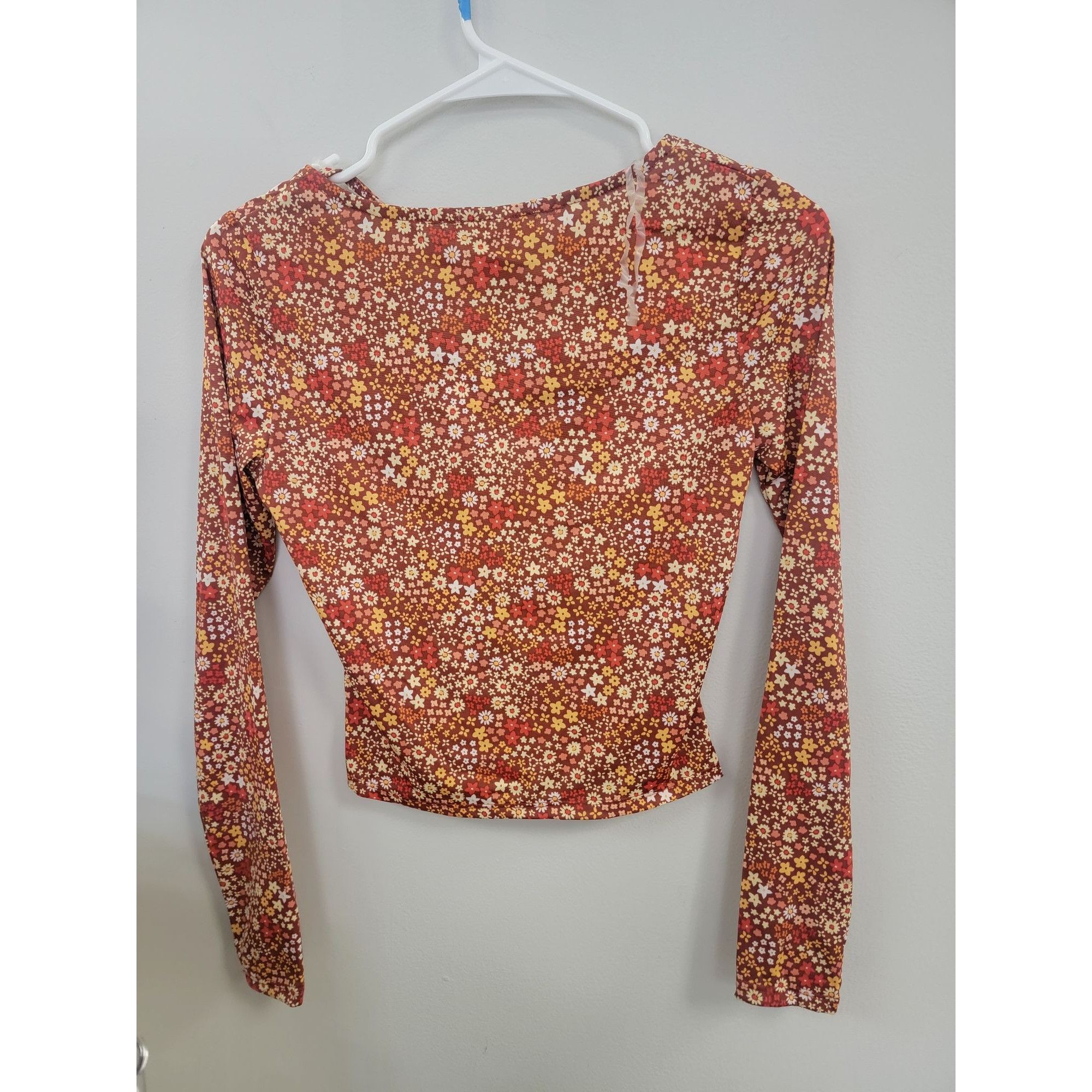 Other Floral Long Sleeve Crisscross Neck Top For Women Small Size S / US 4 / IT 40 - 8 Thumbnail