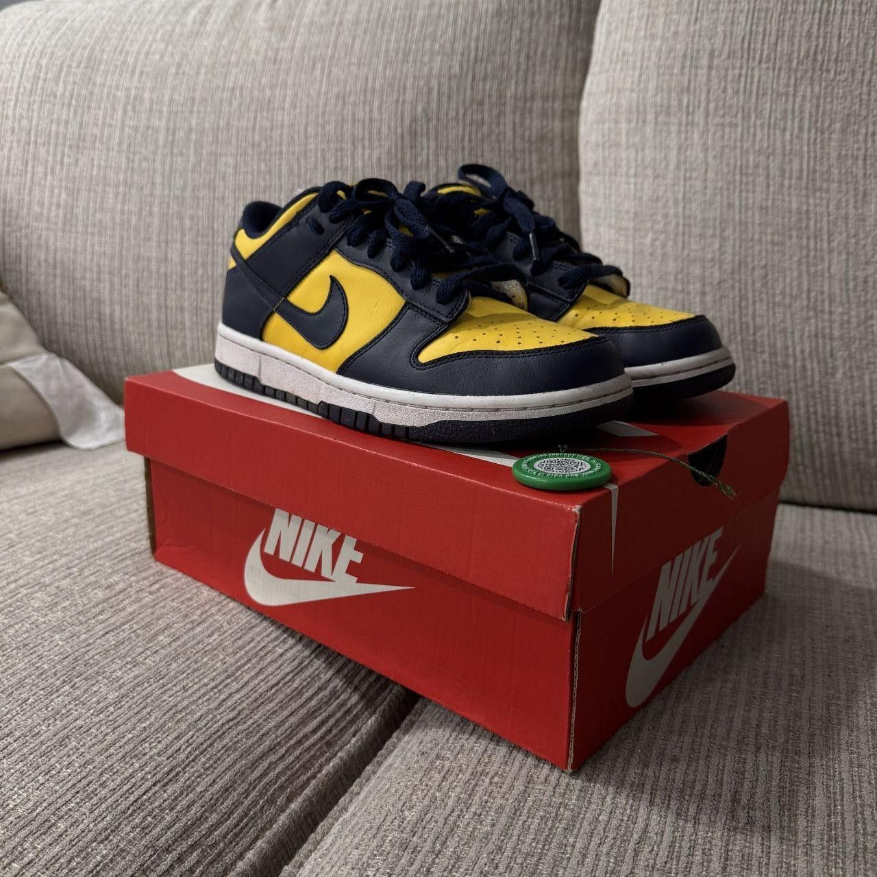 Nike Nike Dunk Low “Michigan” Size US 7 / EU 40 - 1 Thumbnail