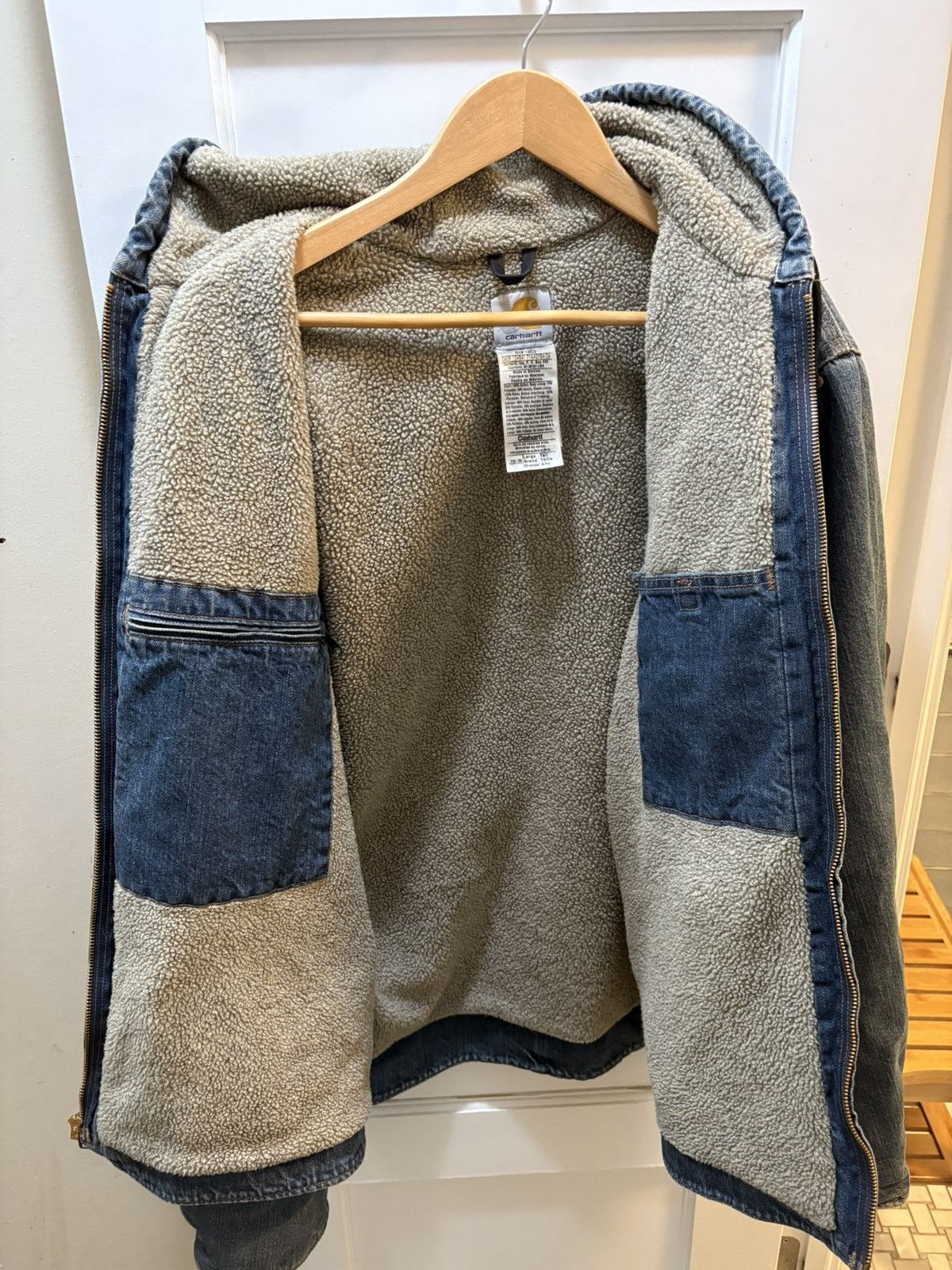 Carhartt Carhartt Hooded Denim Jacket Sherpa J239 LVN - Large Tall Size US L / EU 52-54 / 3 - 2 Thumbnail