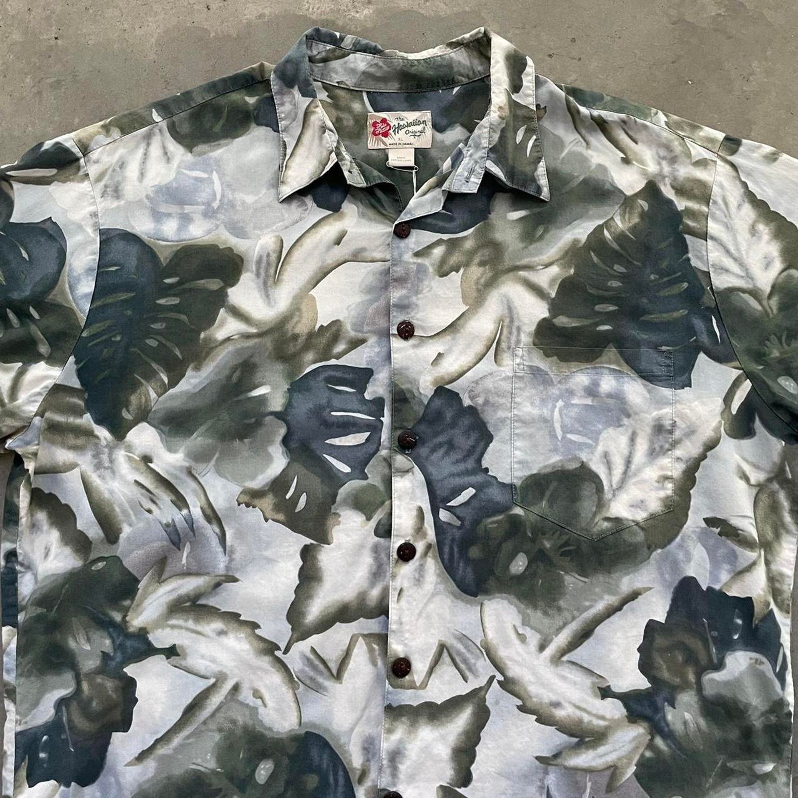 Vintage Vintage Green Floral Hawaiian Shirt Size US XL / EU 56 / 4 - 2 Thumbnail