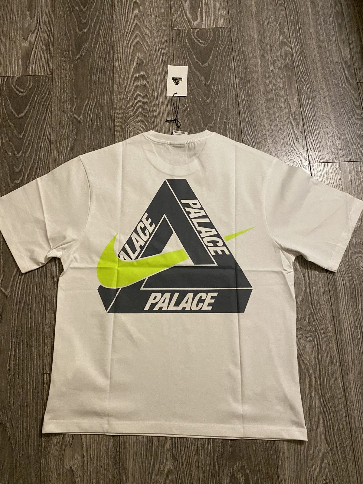 Palace Palace x Nike Tri-Ferg Tee White Volt Swoosh Size US L / EU 52-54 / 3 - 7 Thumbnail