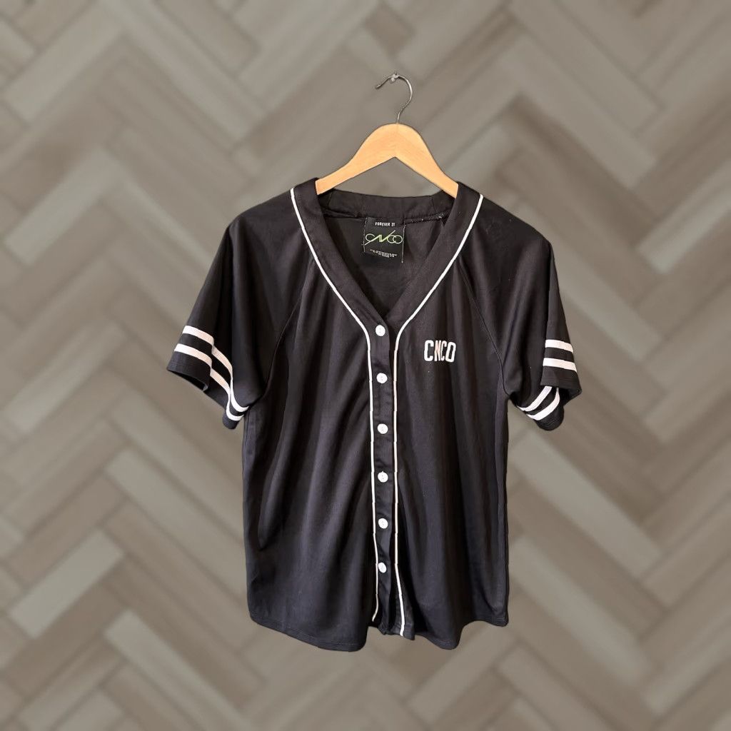 Forever 21 Forever 21 x CNCO Womens Black Short Sleeve Jersey M Size M / US 6-8 / IT 42-44 - 1 Thumbnail