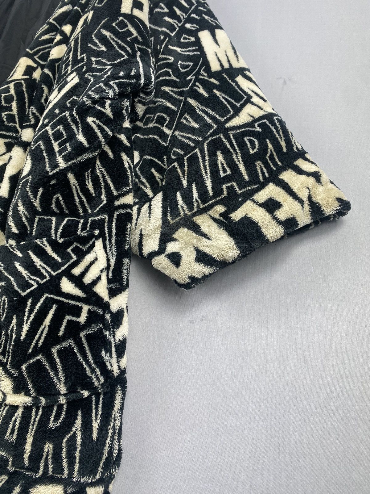 Japanese Brand Y2k Marvel Fullprint Fleece Kimono Jacket Size US L / EU 52-54 / 3 - 3 Thumbnail