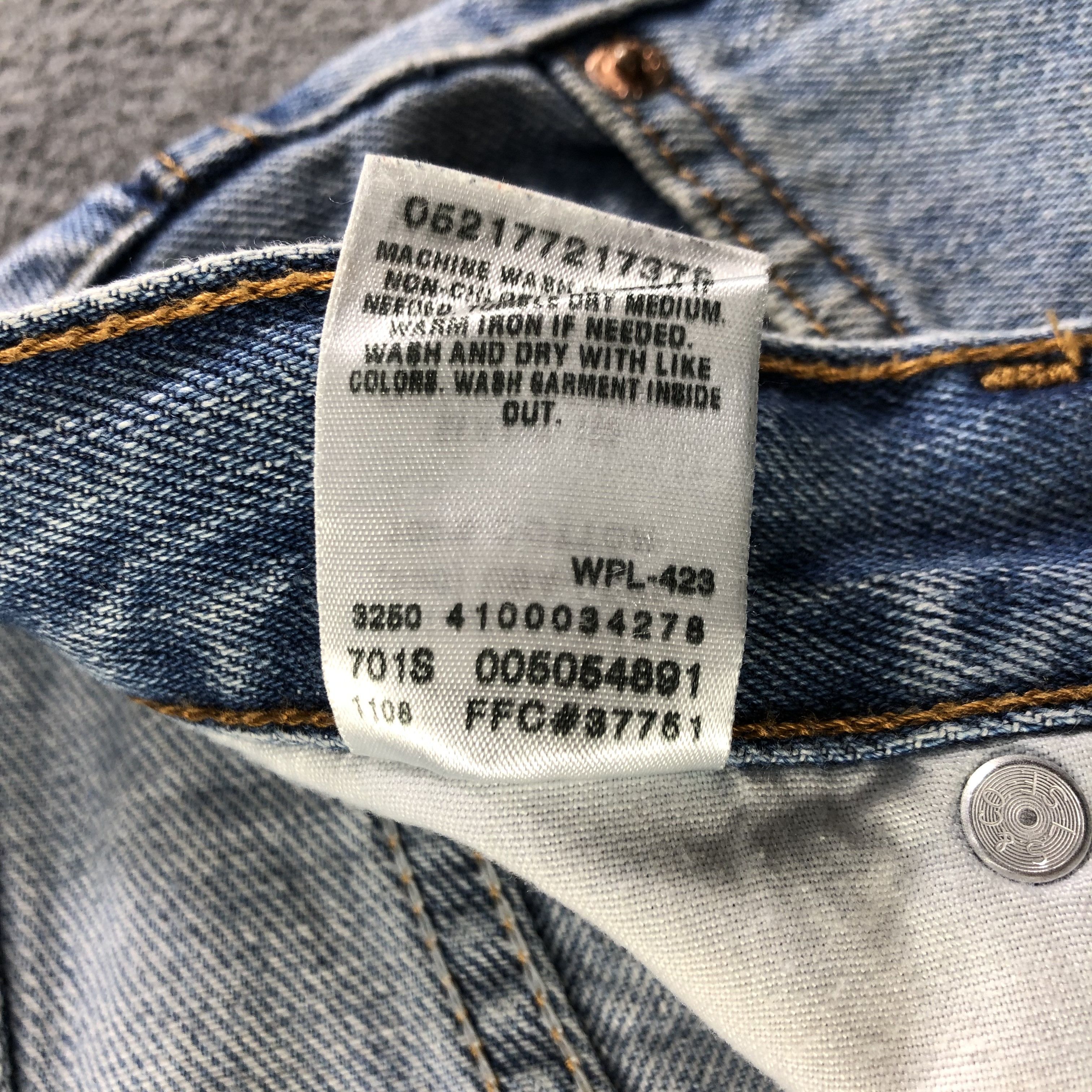 Levi's Vintage Light Wash Levis 505 Jeans-J3474 Size US 38 / EU 54 - 10 Thumbnail